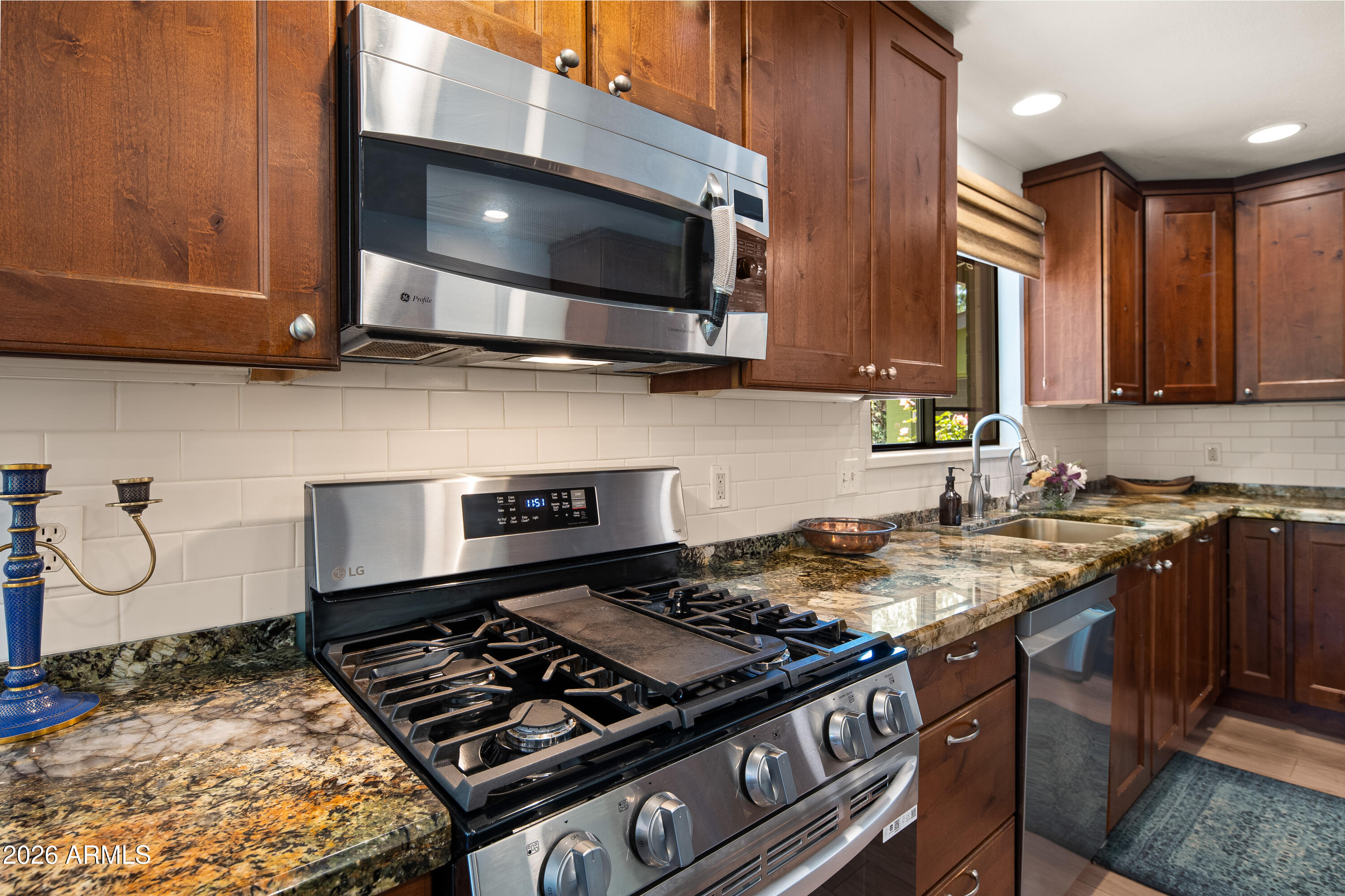 JUNIPER KNOLLS - Residential
