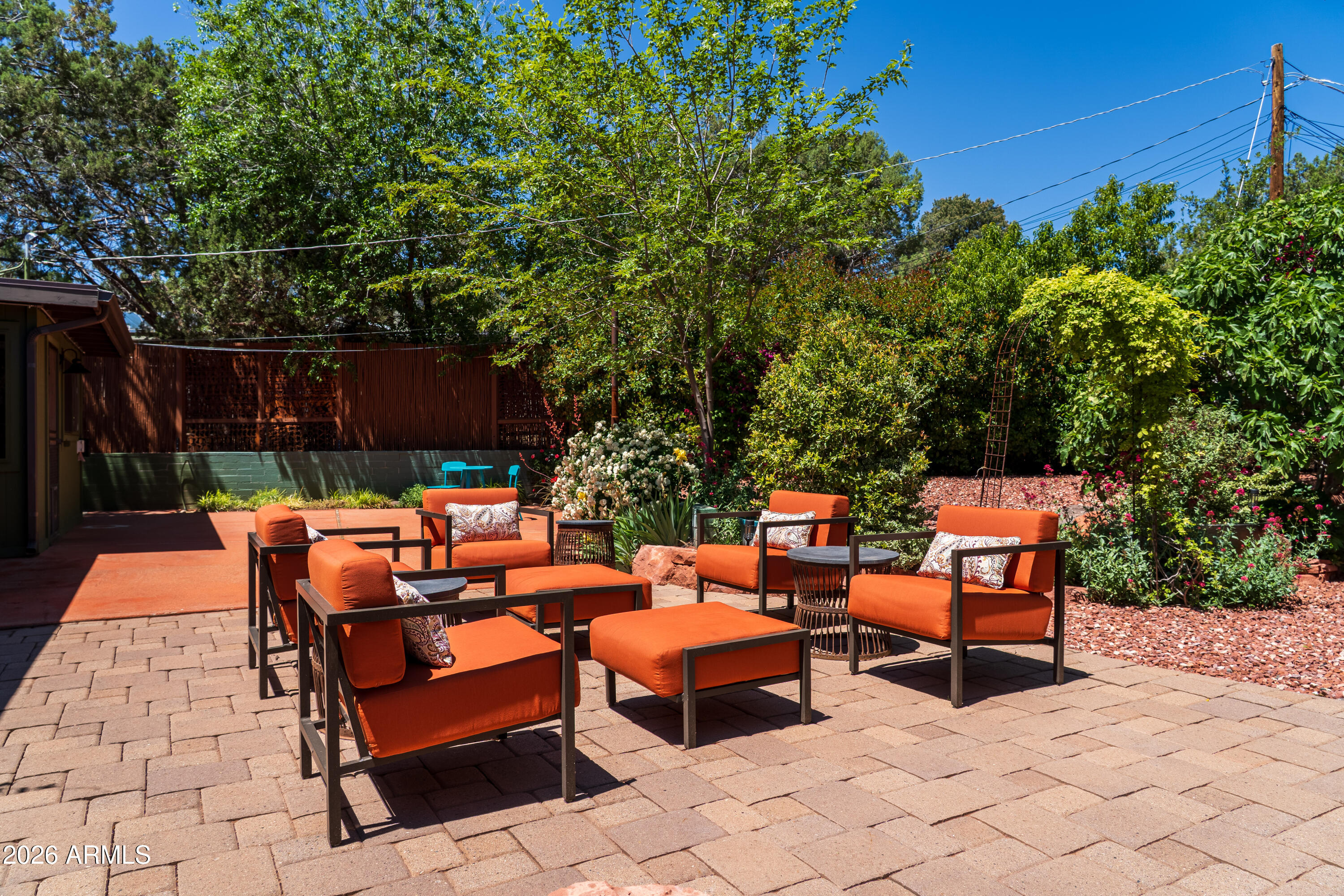 JUNIPER KNOLLS - Residential
