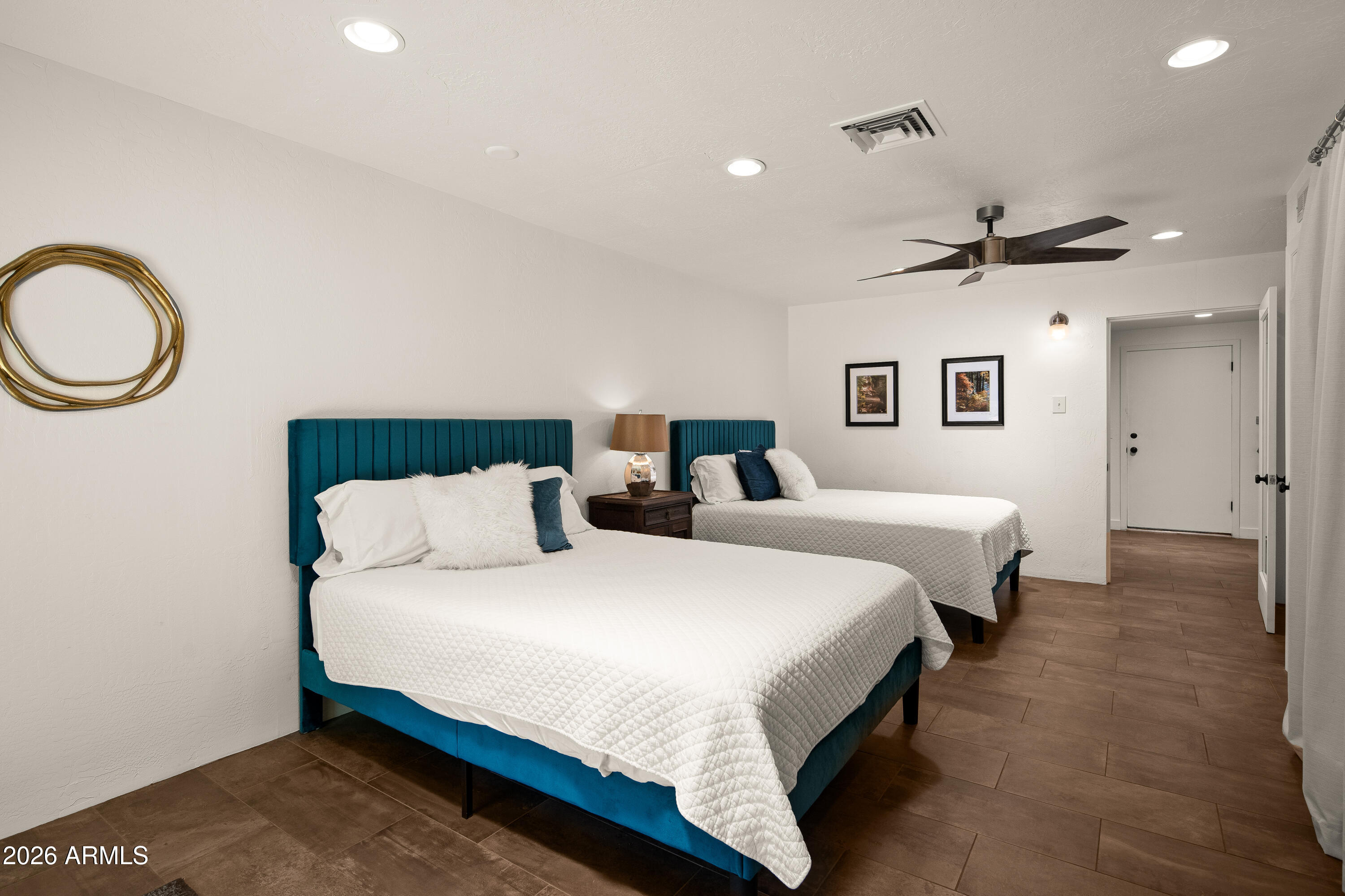 JUNIPER KNOLLS - Residential