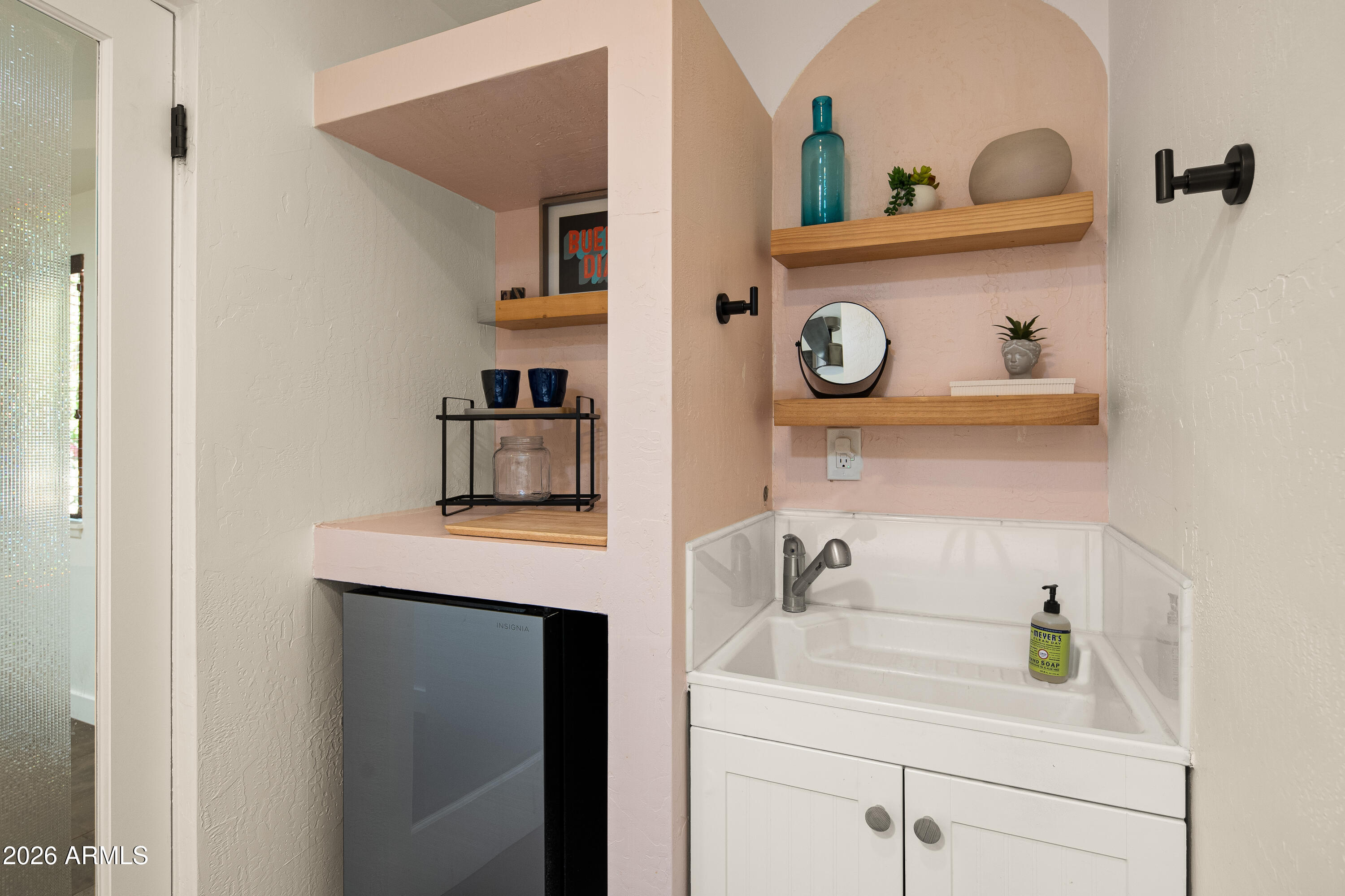 JUNIPER KNOLLS - Residential