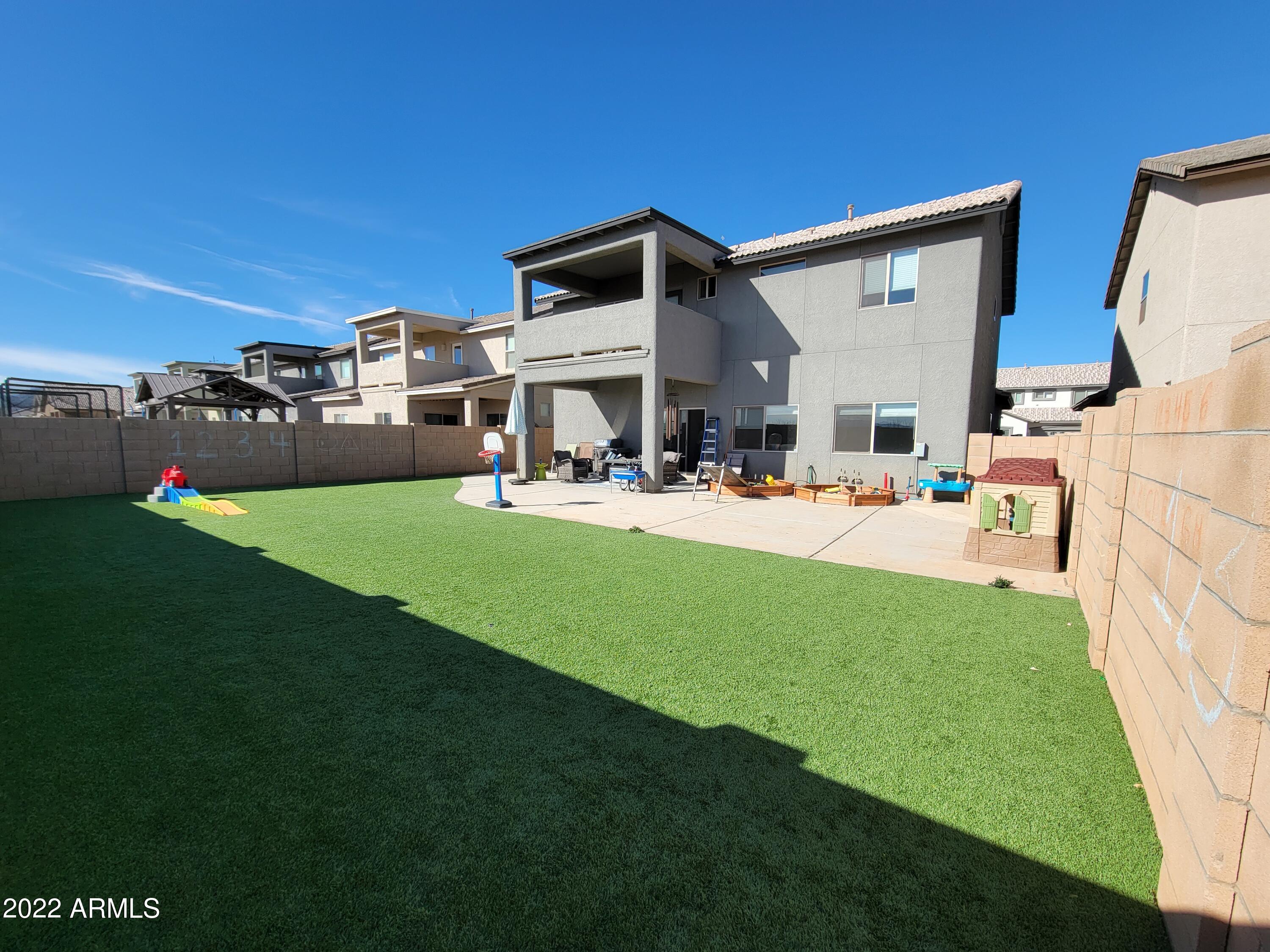 Holiday - Residential