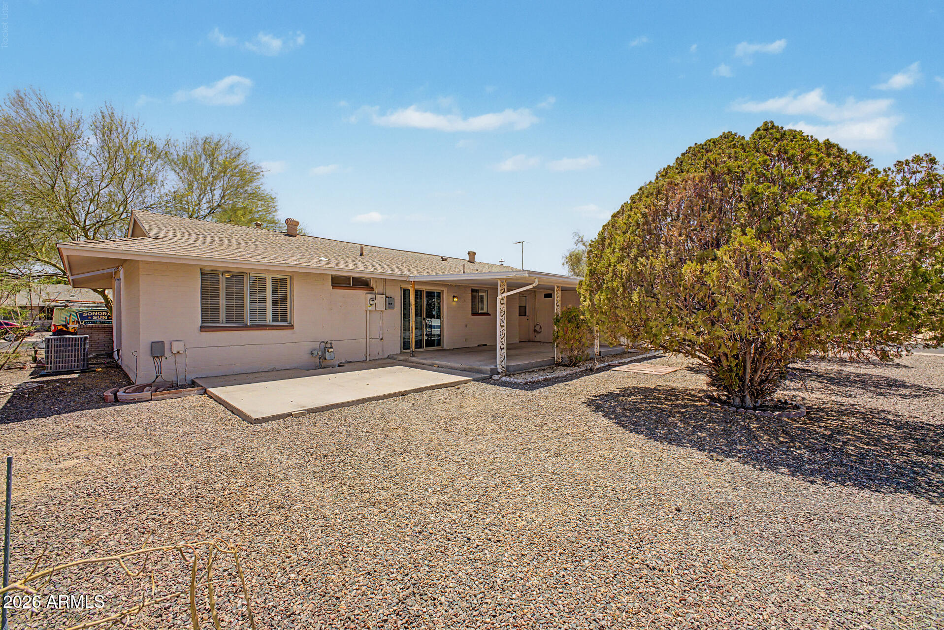 10216 W IRONWOOD Drive