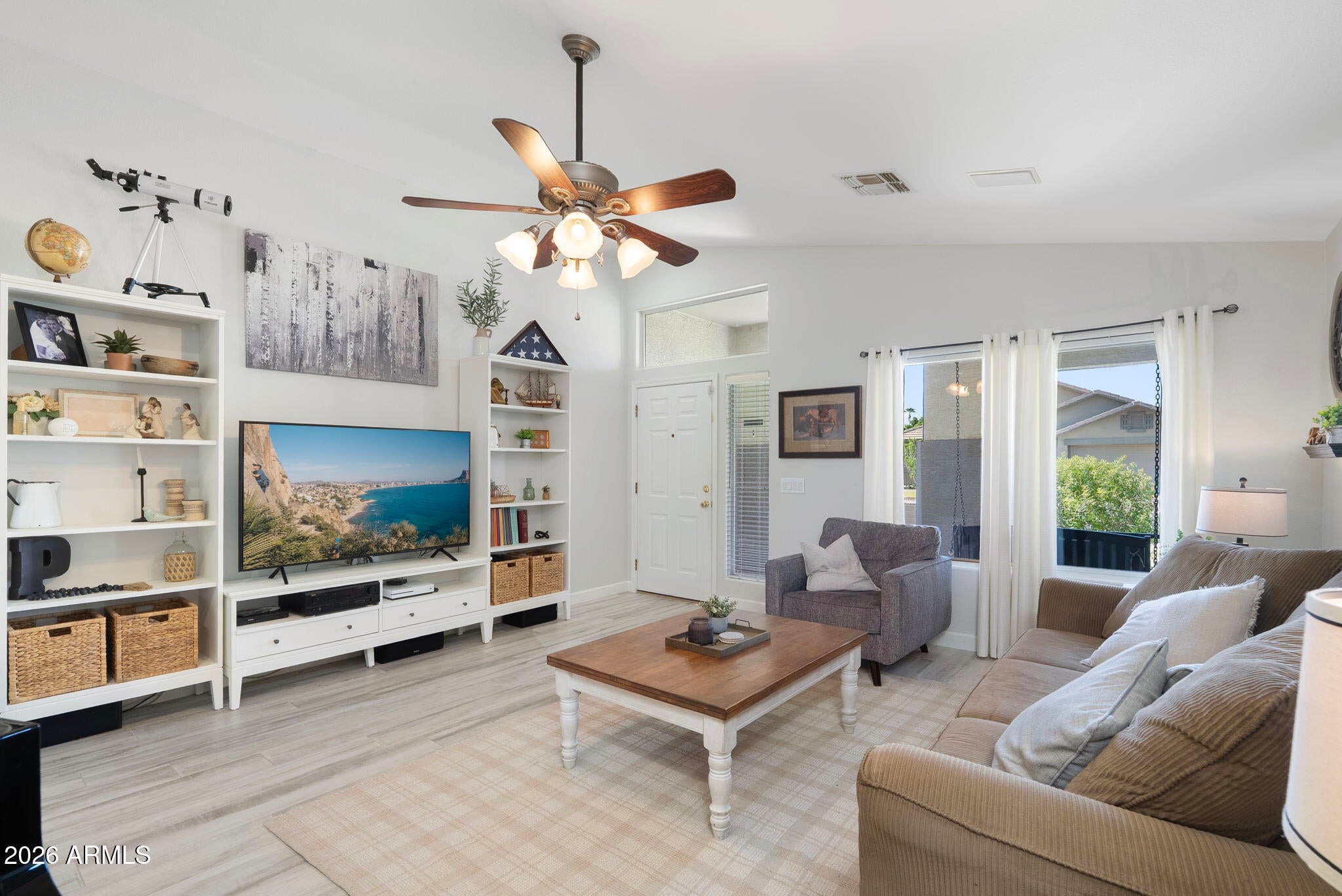 5515 E GARNET Circle