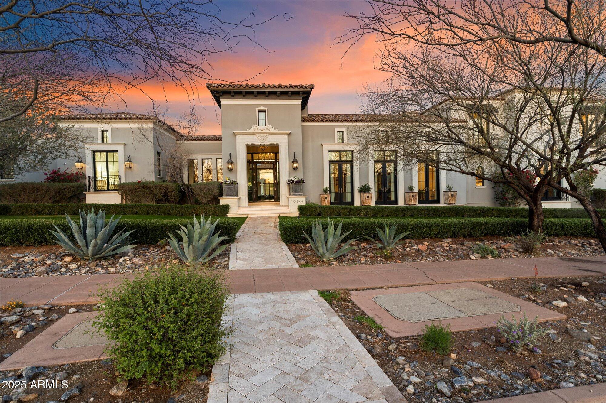10244 E HUALAPAI Drive