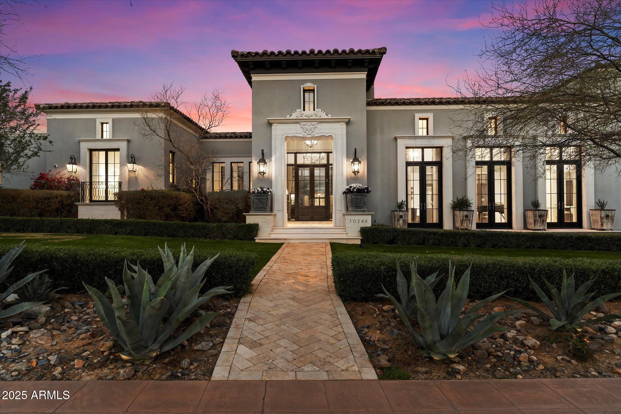 10244 E HUALAPAI Drive