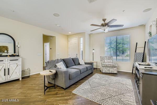 7419 W Palo Brea Lane