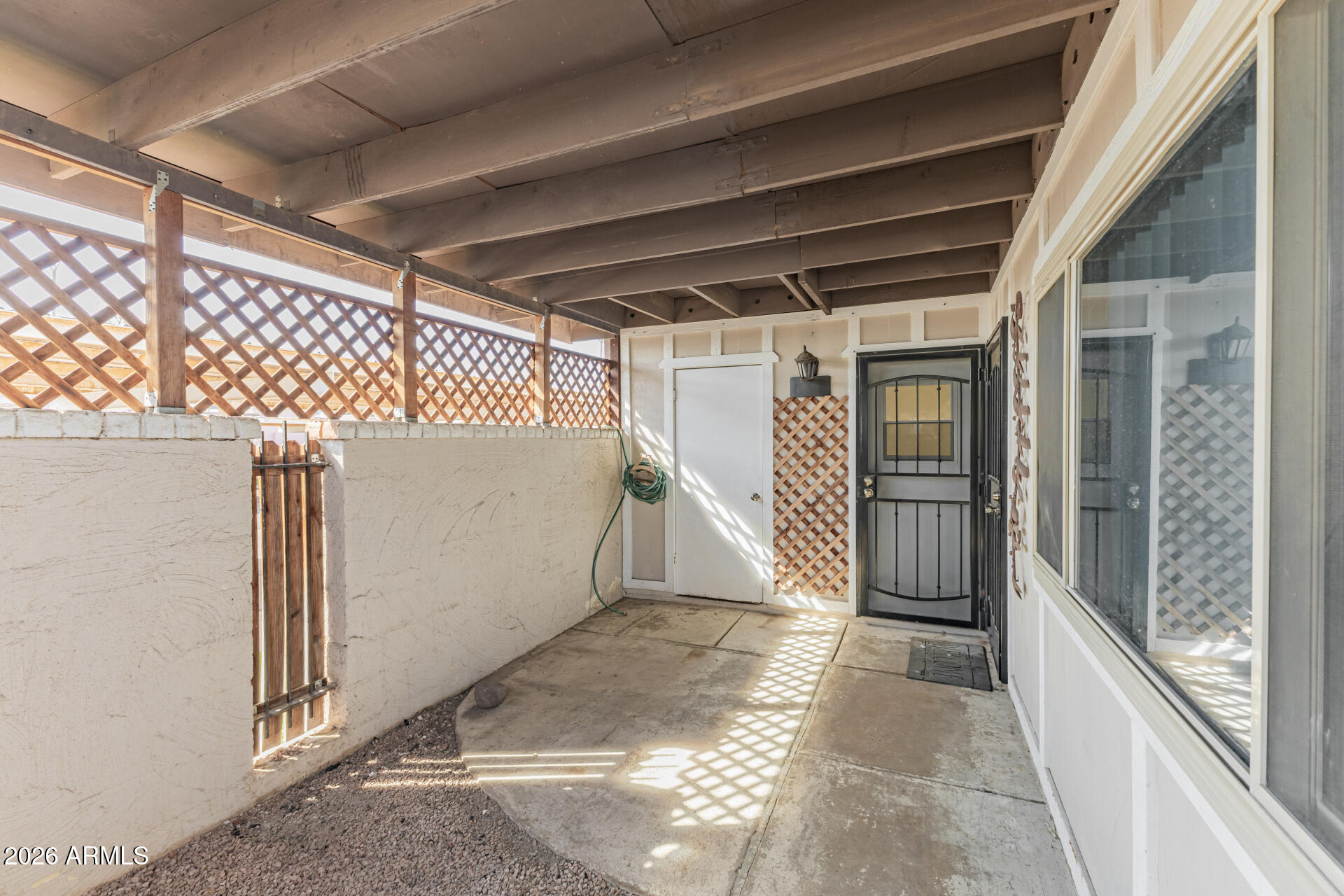 5966 W AUGUSTA Avenue