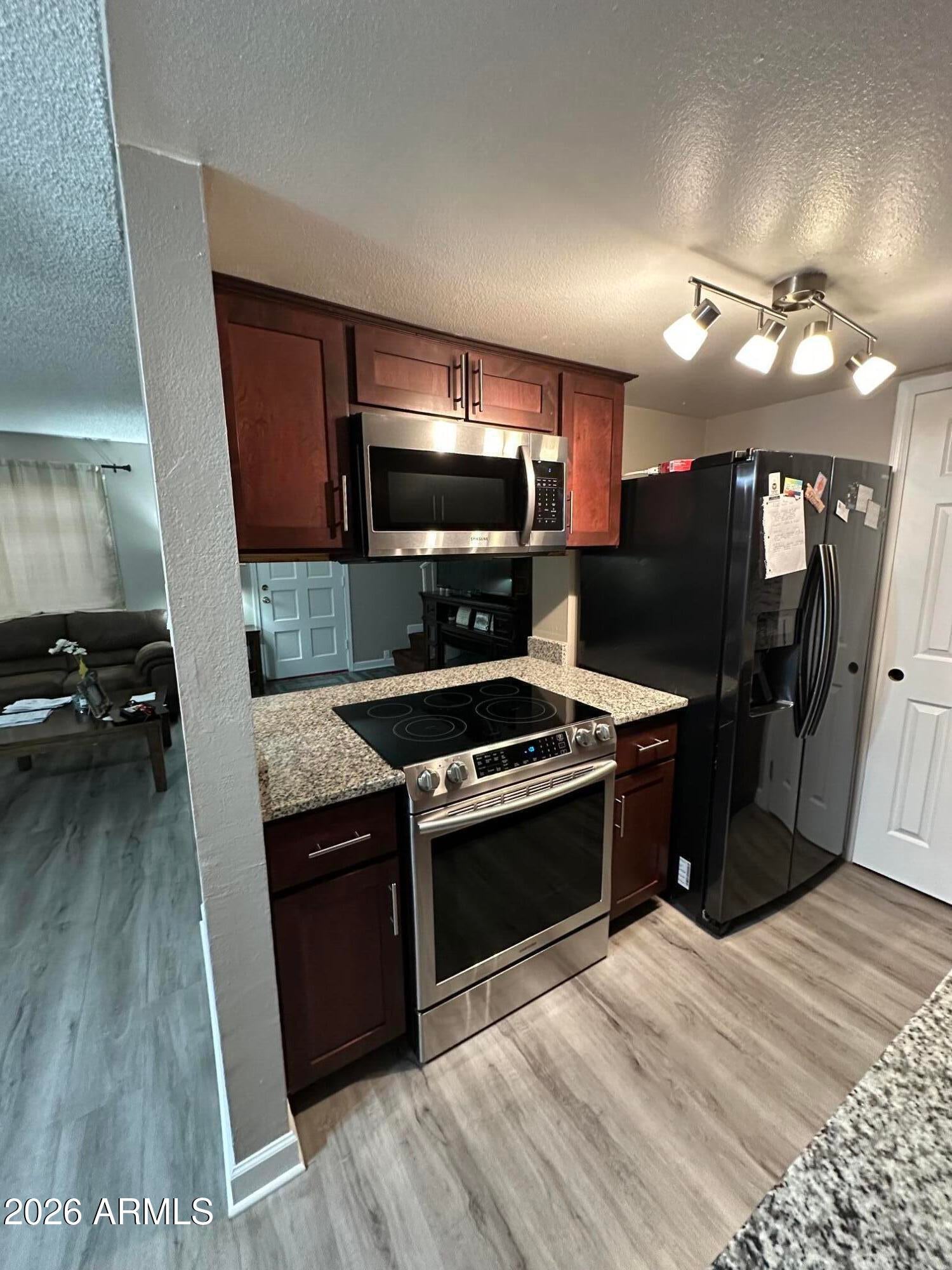 4056 W PALOMINO Road