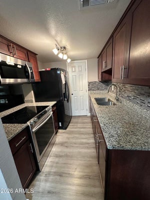 4056 W PALOMINO RD, PHOENIX, AZ 85019 - Image 0b2cc94f3ba3e942570f1efca5a4e44f/936162589