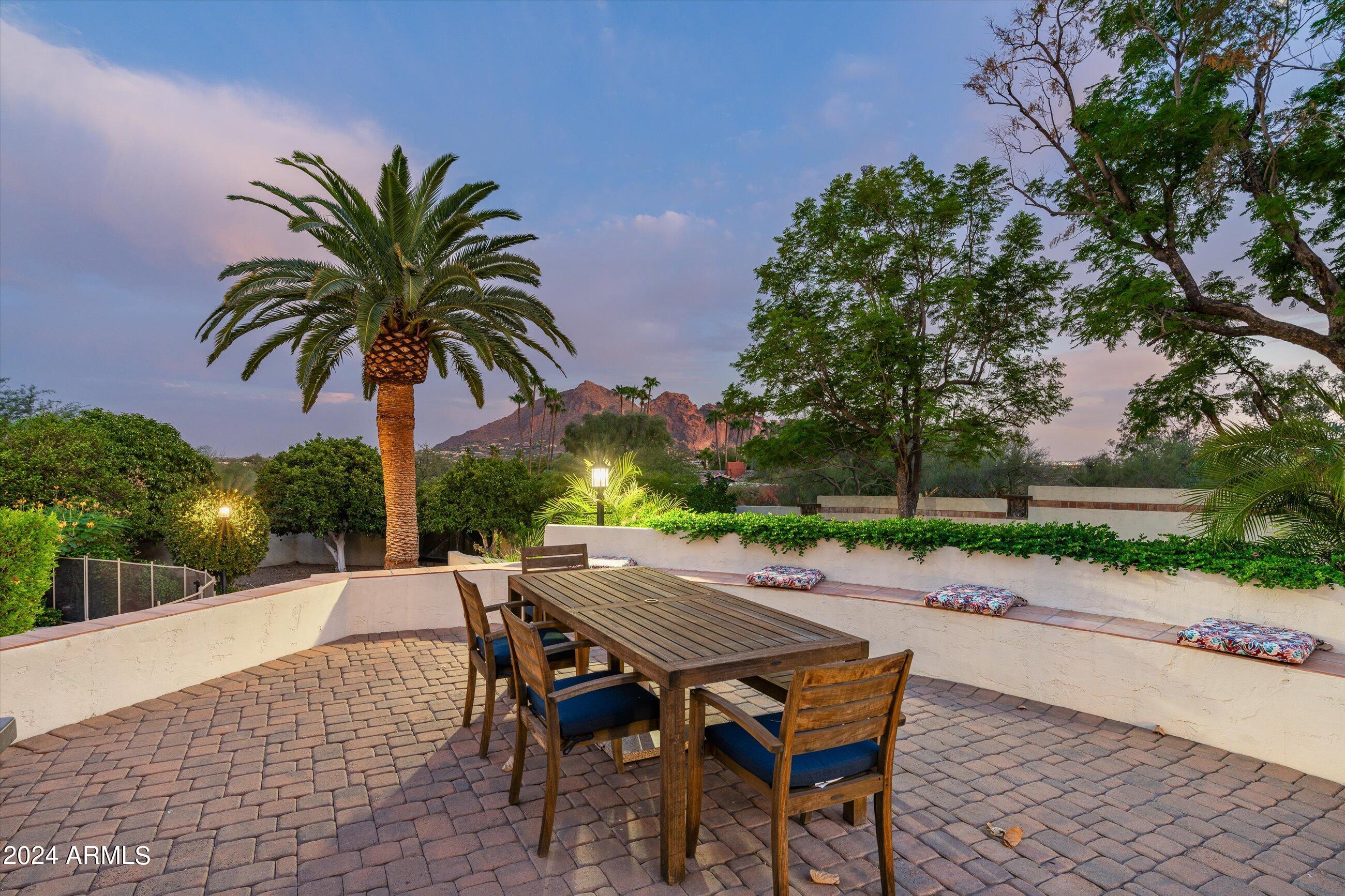 PARADISE HILLS ESTATES - Residential