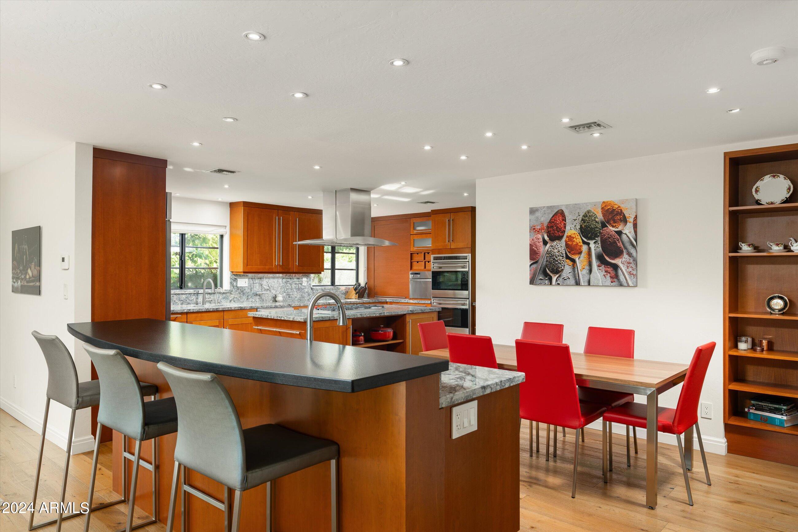 PARADISE HILLS ESTATES - Residential