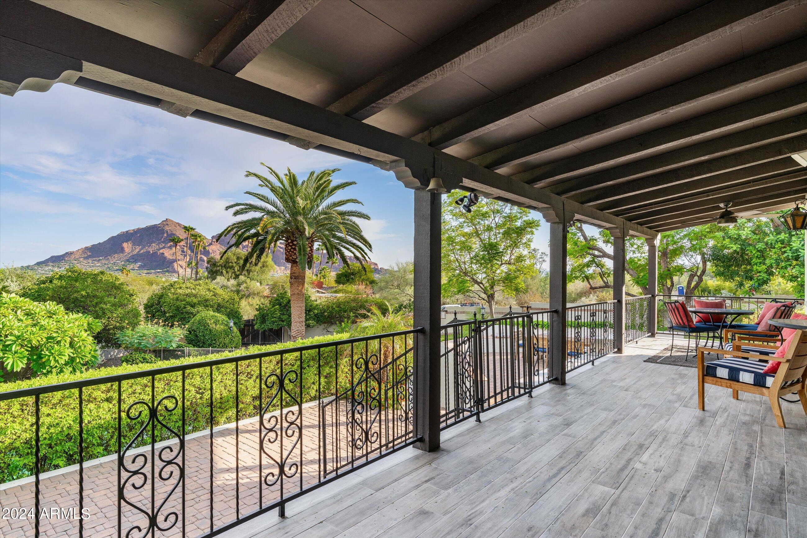 PARADISE HILLS ESTATES - Residential