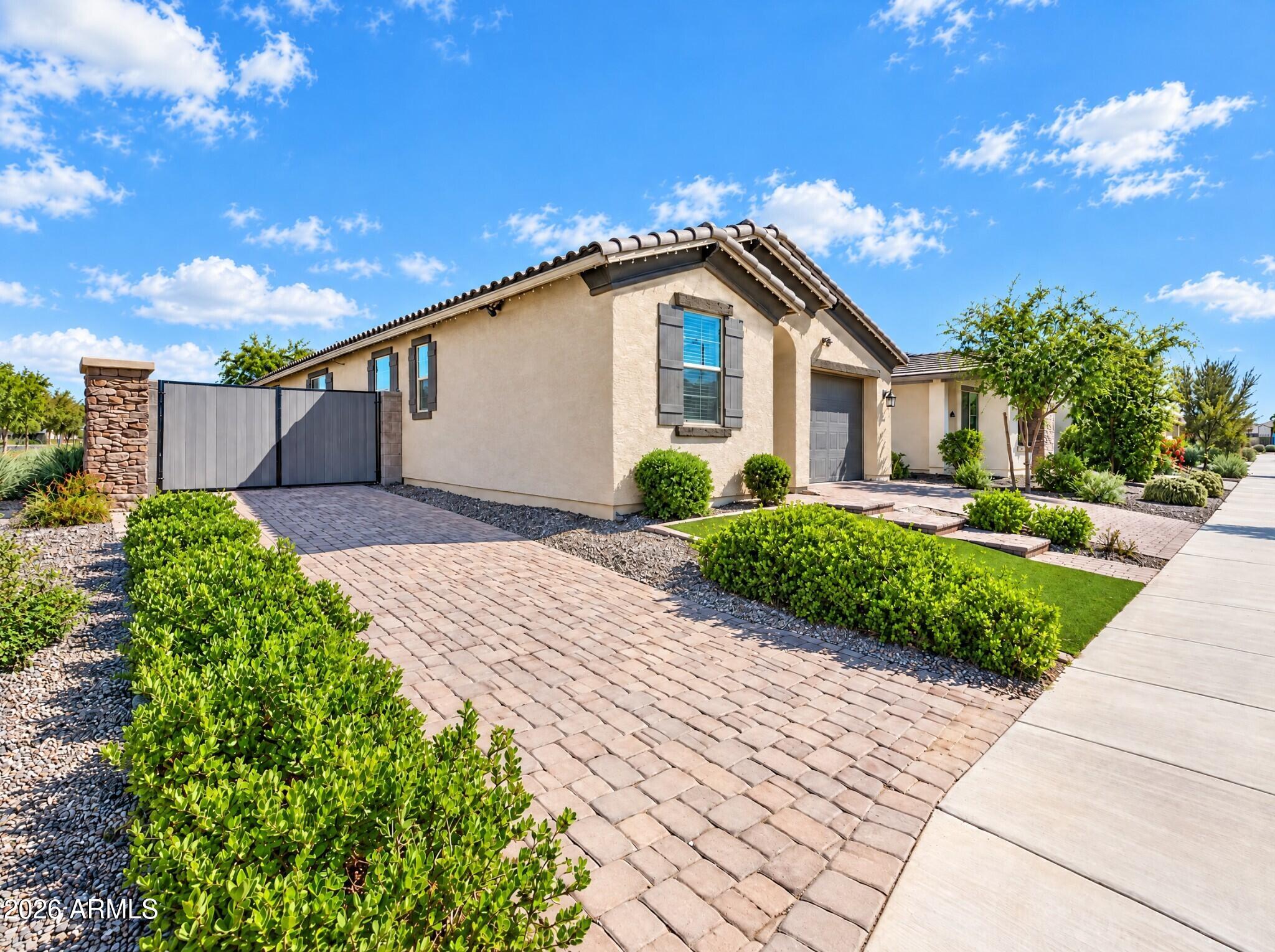 25597 S 225th Place