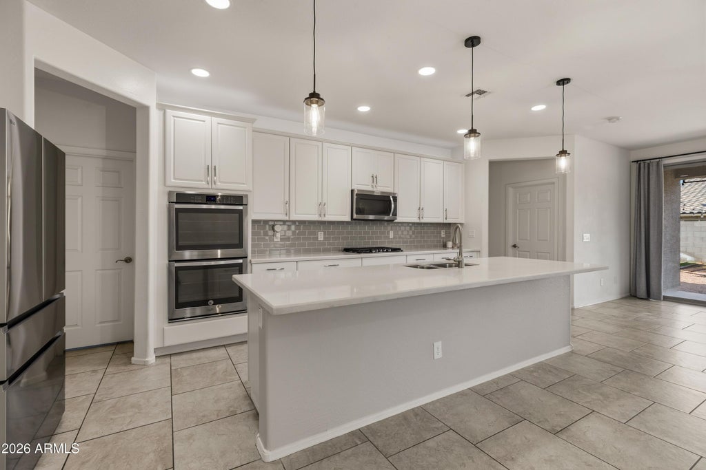 Photo of 1998 W Garland Drive, San Tan Valley, AZ 85144 (MLS # 7074079)