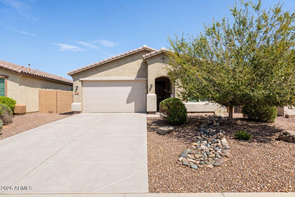 Photo of 1998 W Garland Drive, San Tan Valley, AZ 85144 (MLS # 7074079)