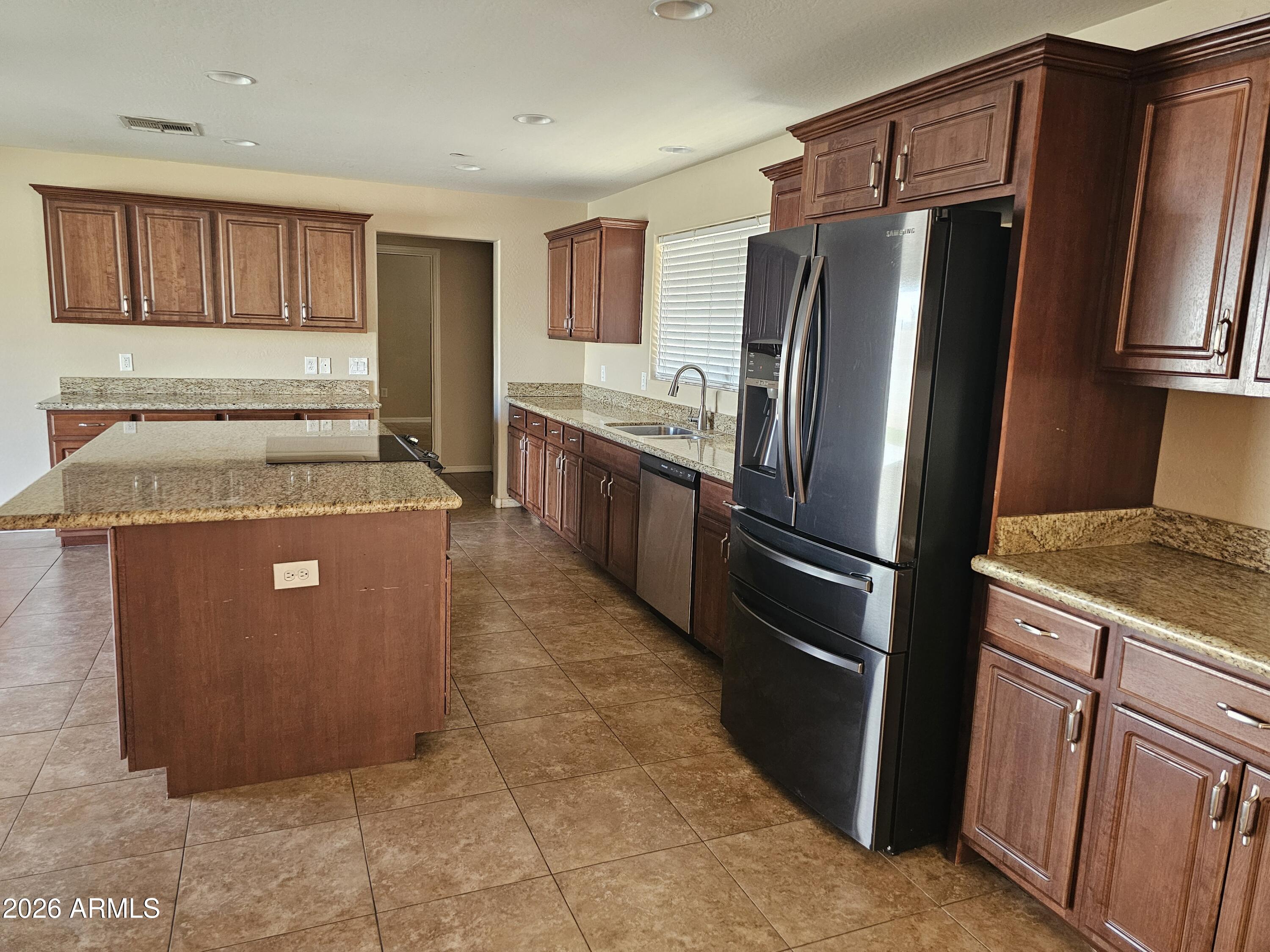3711 N KACHINA Lane