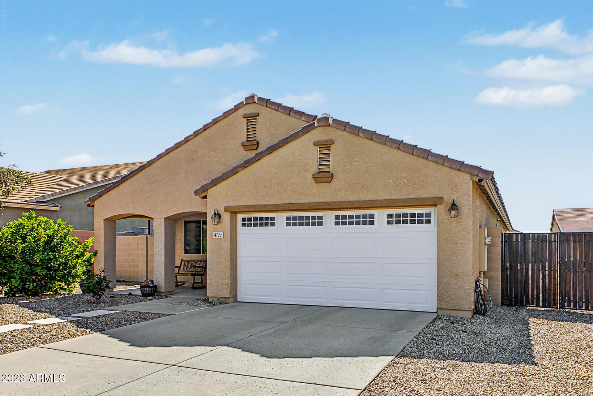 4729 E AUSTIN Lane