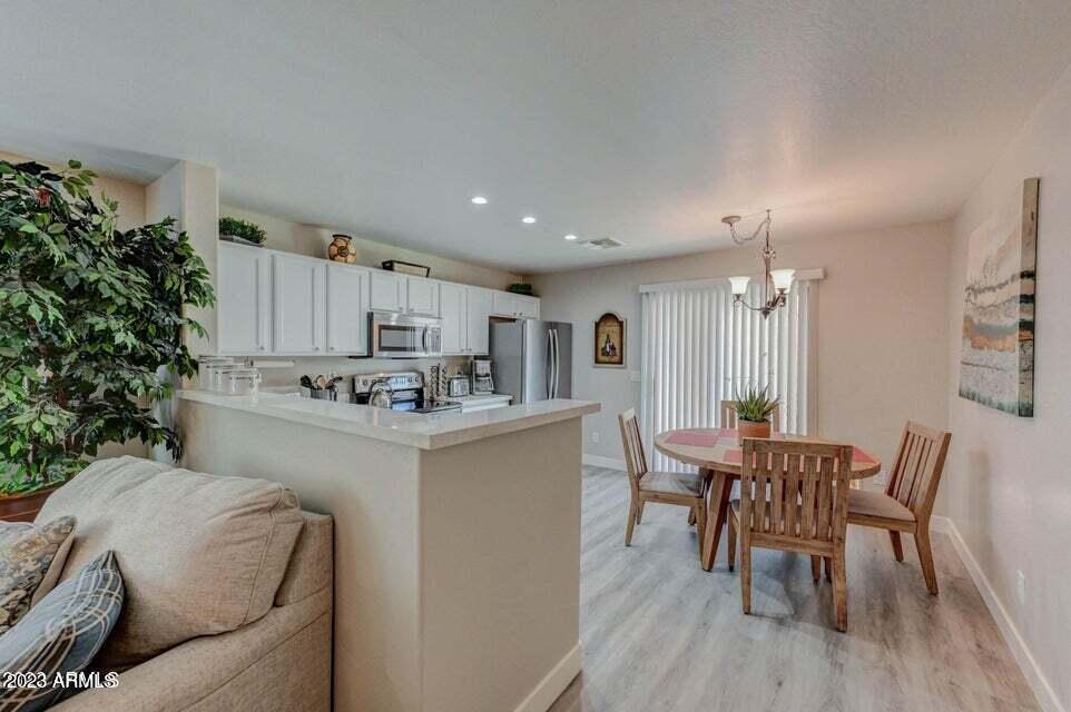 2477 E Meadow Land Drive