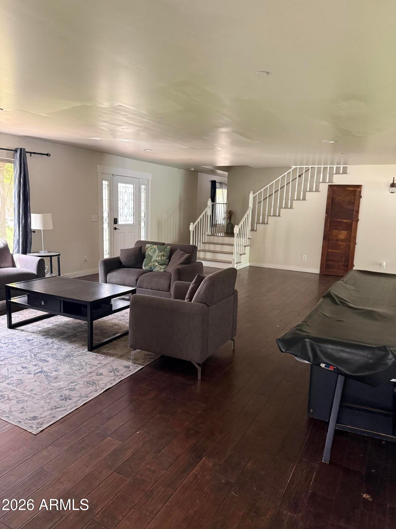 2340 W SOLANO Drive