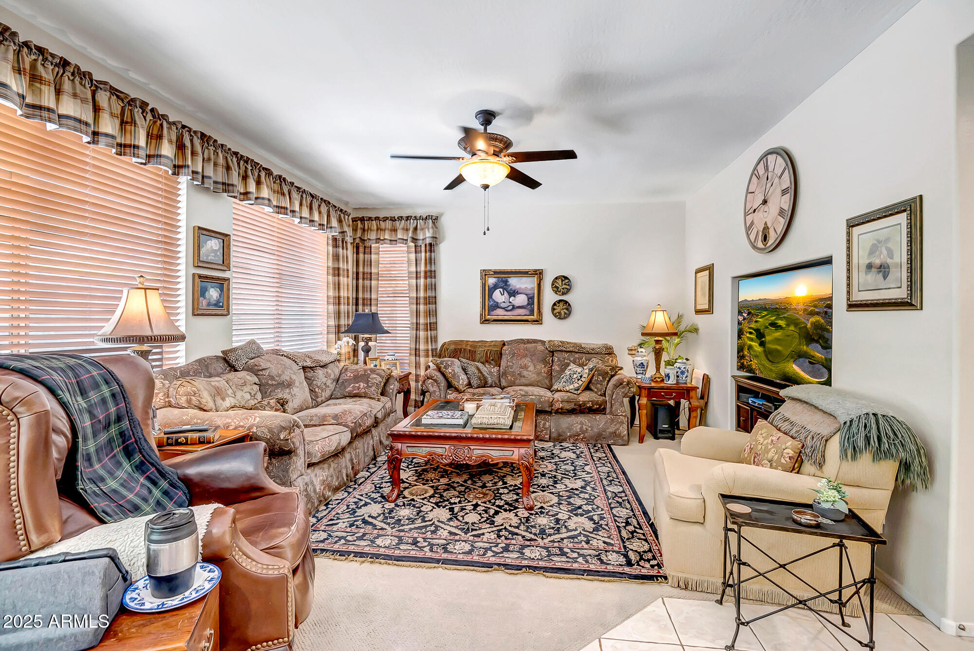 3336 W KING Drive