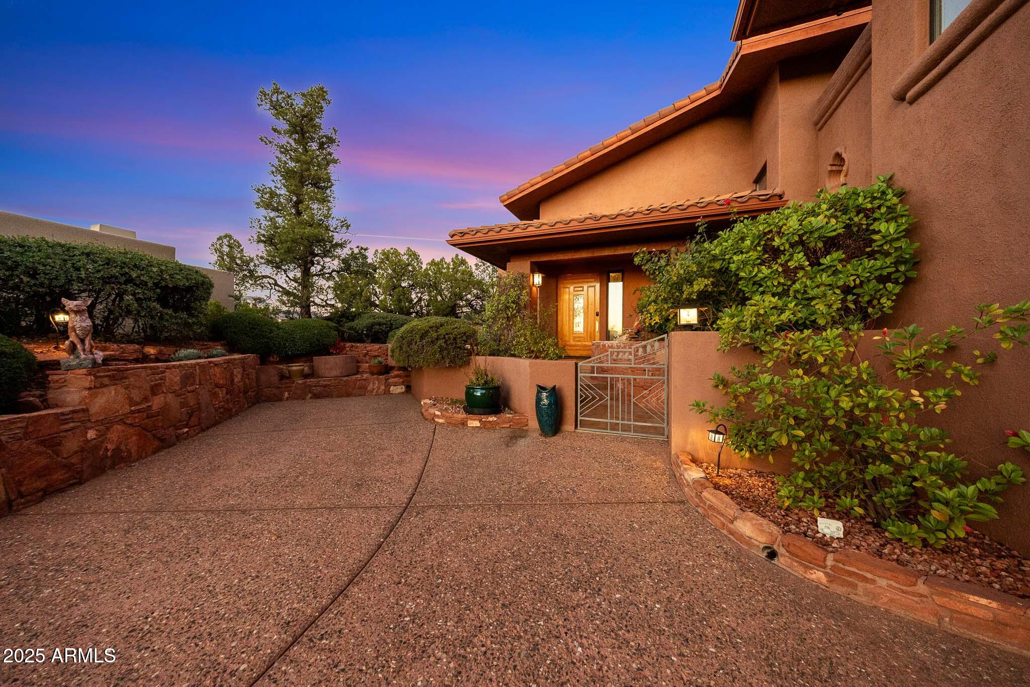 MYSTIC HILLS - Residential