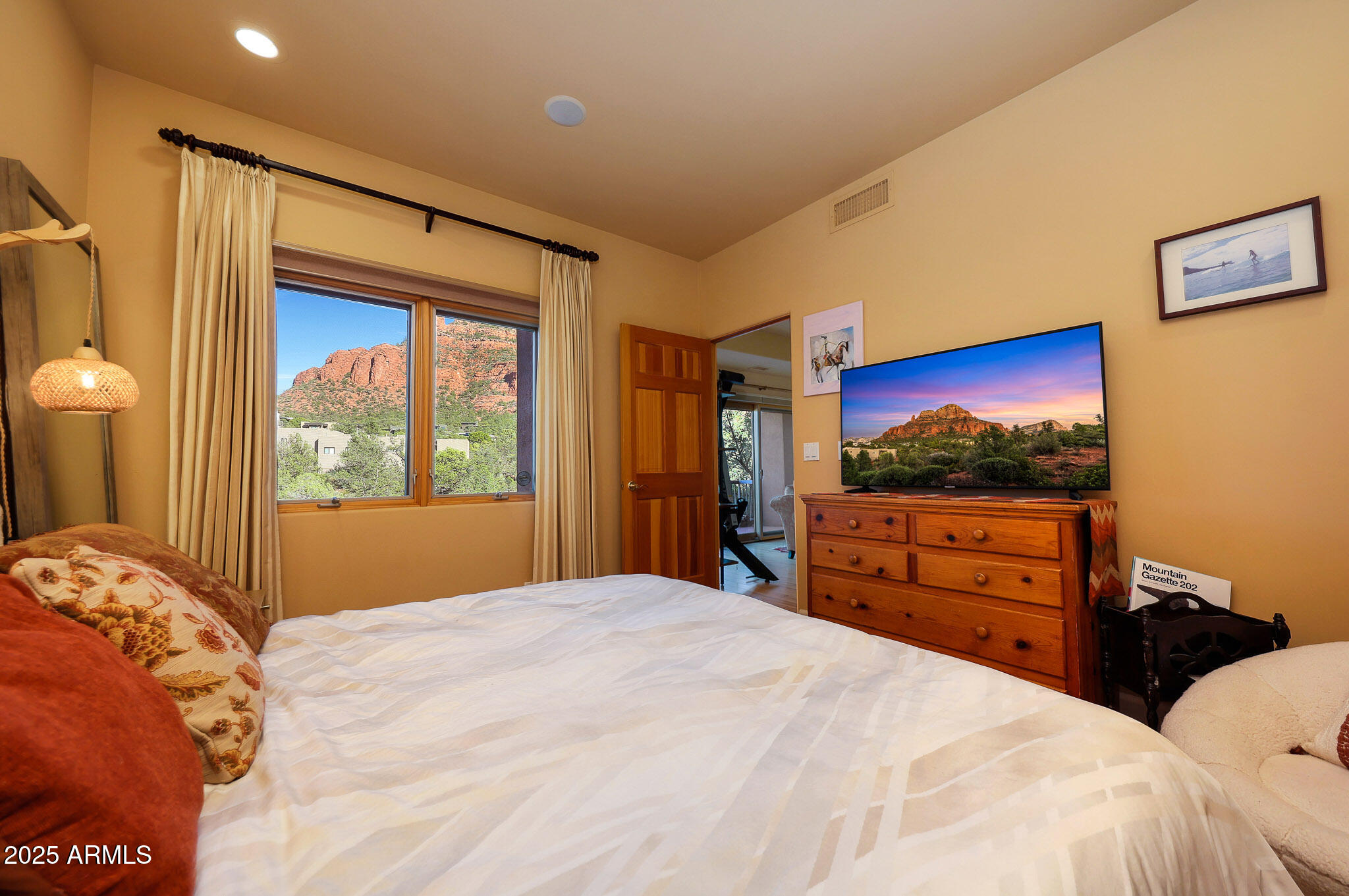MYSTIC HILLS - Residential