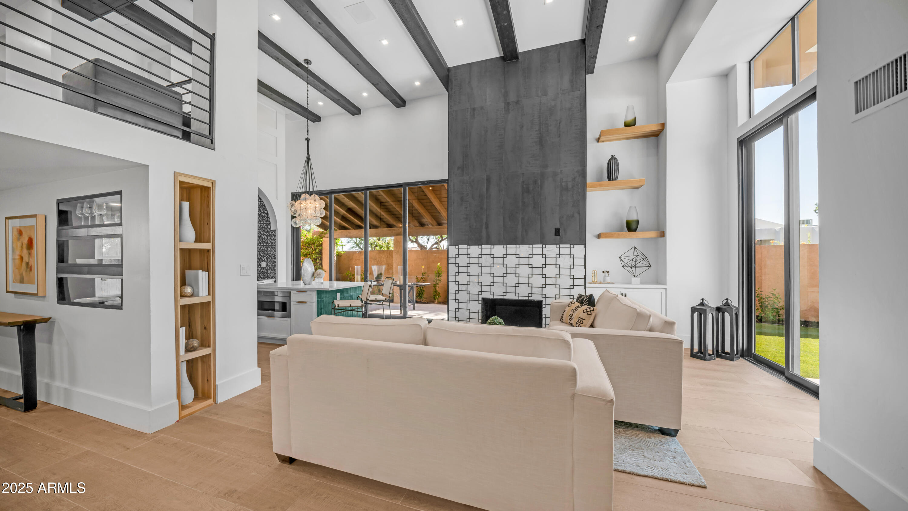 4434 E CAMELBACK Road 128