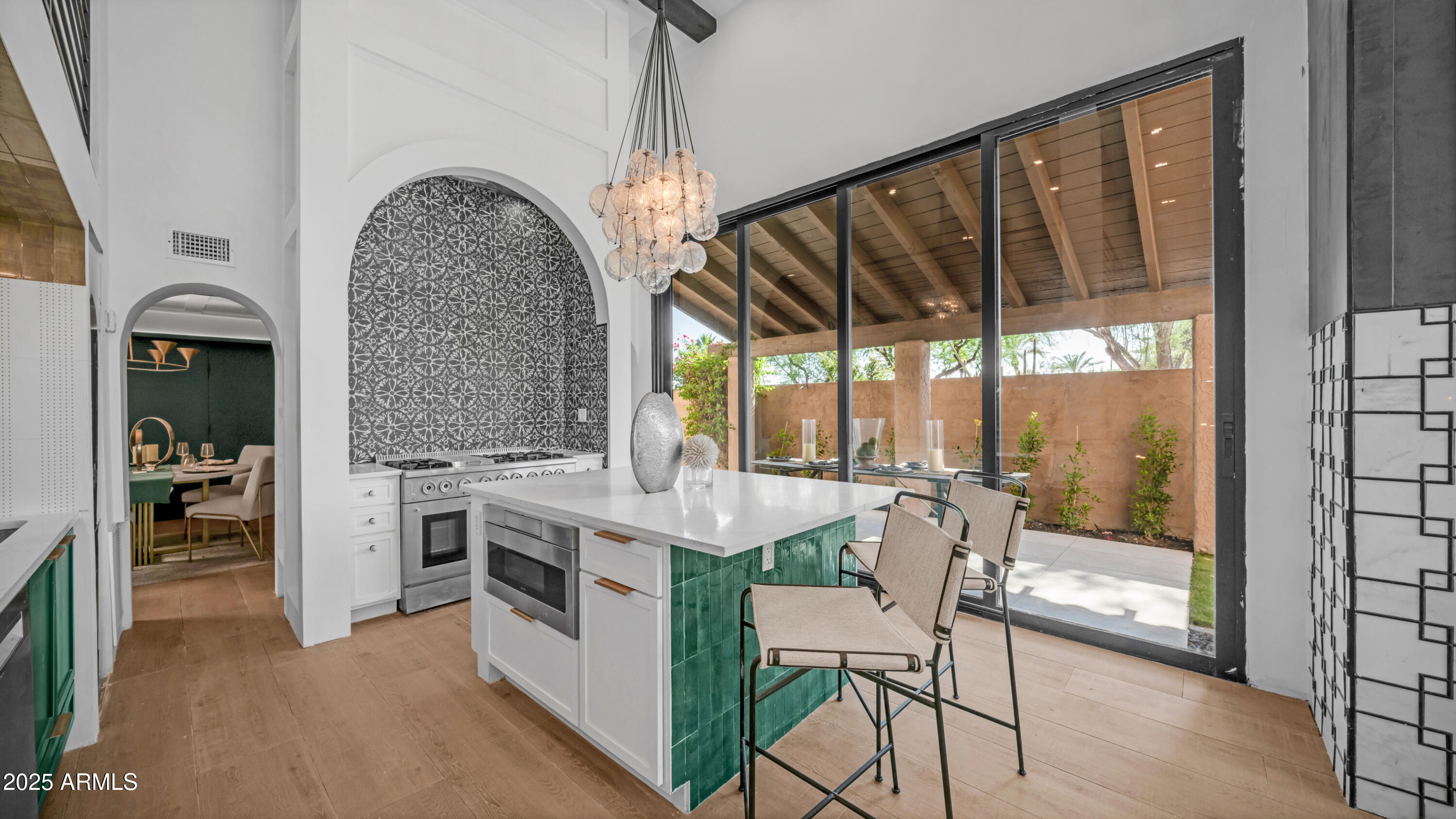 4434 E CAMELBACK Road 128