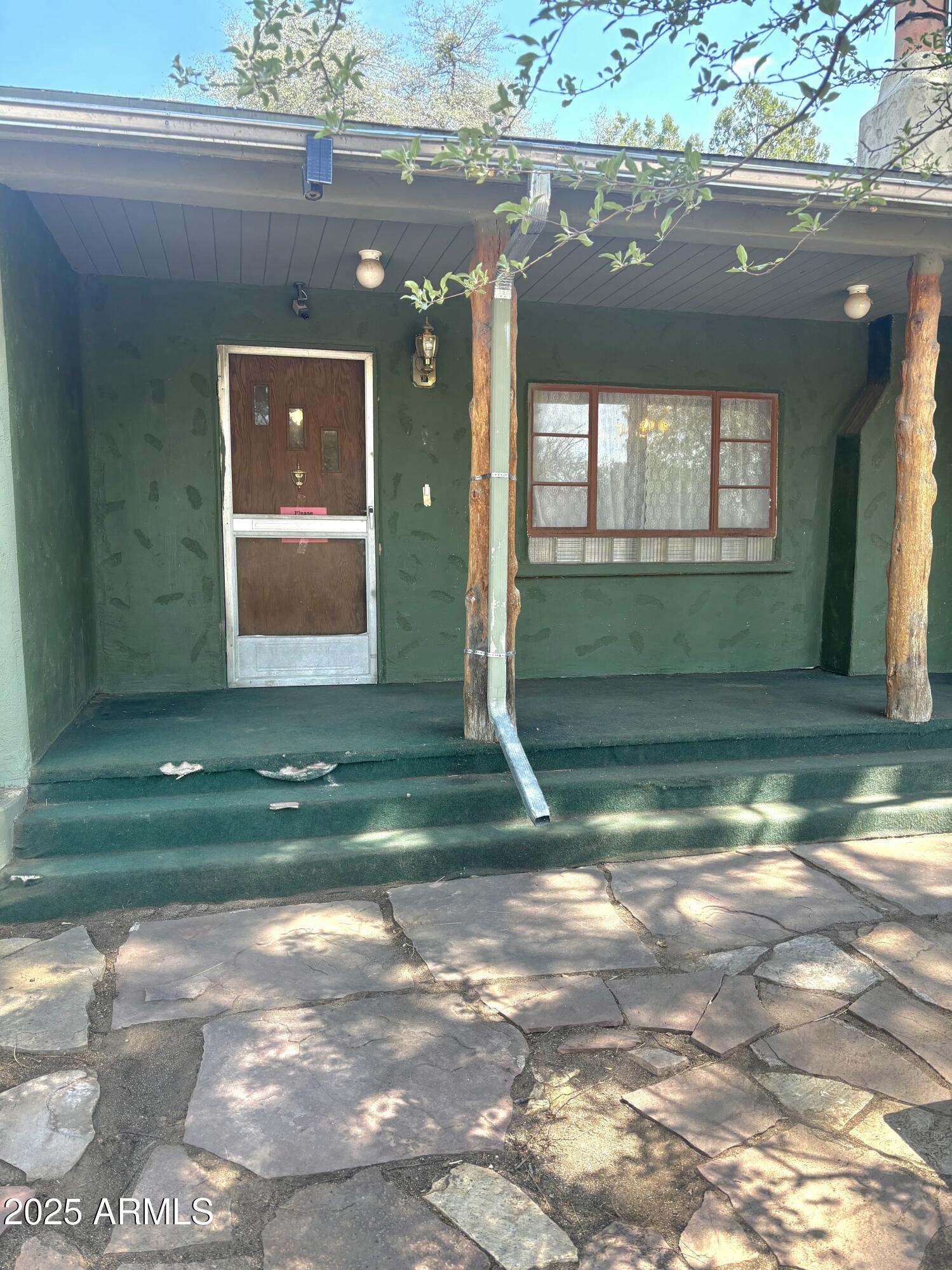 45985 N AZ Hwy 288 --