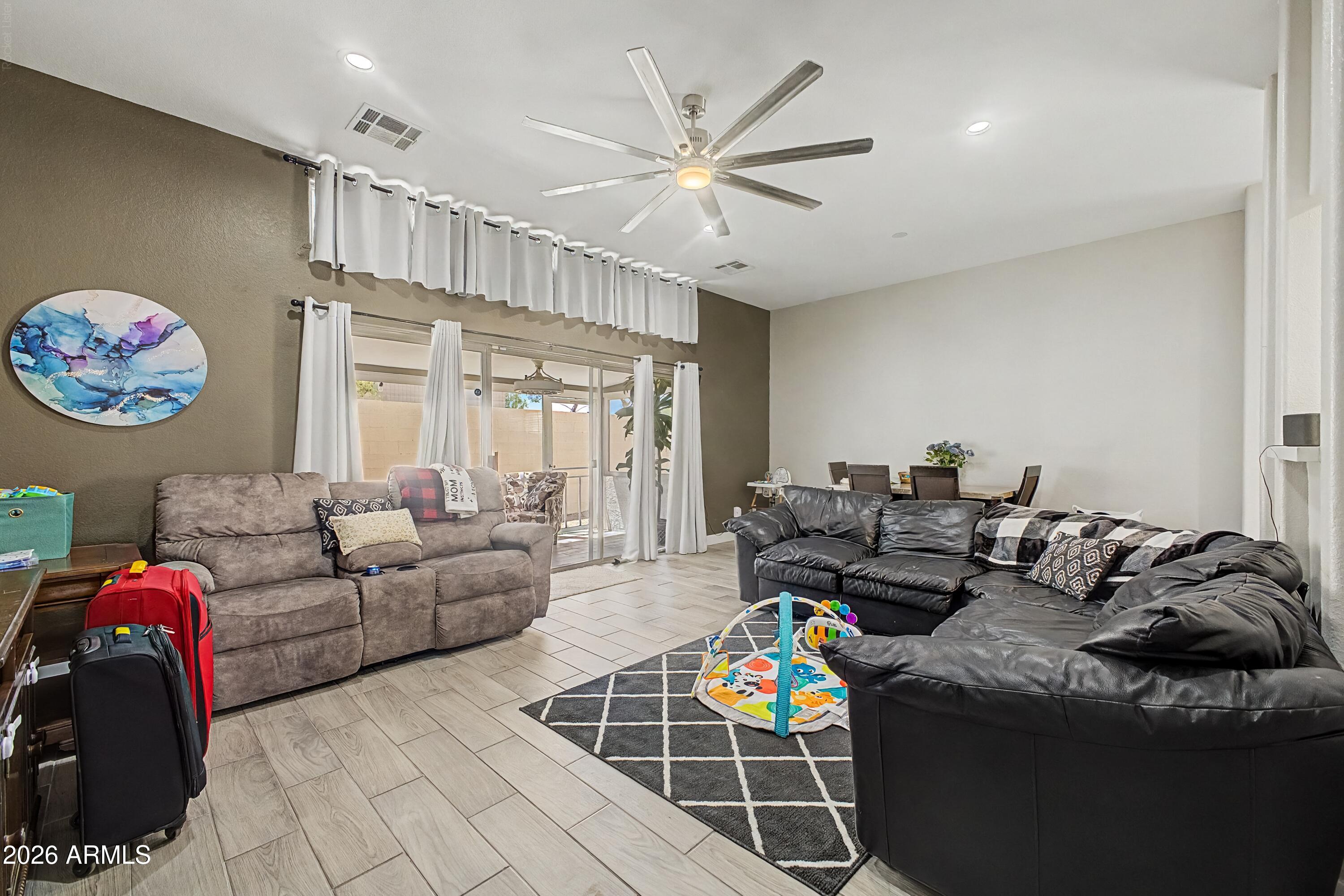 7006 E JENSEN Street 33