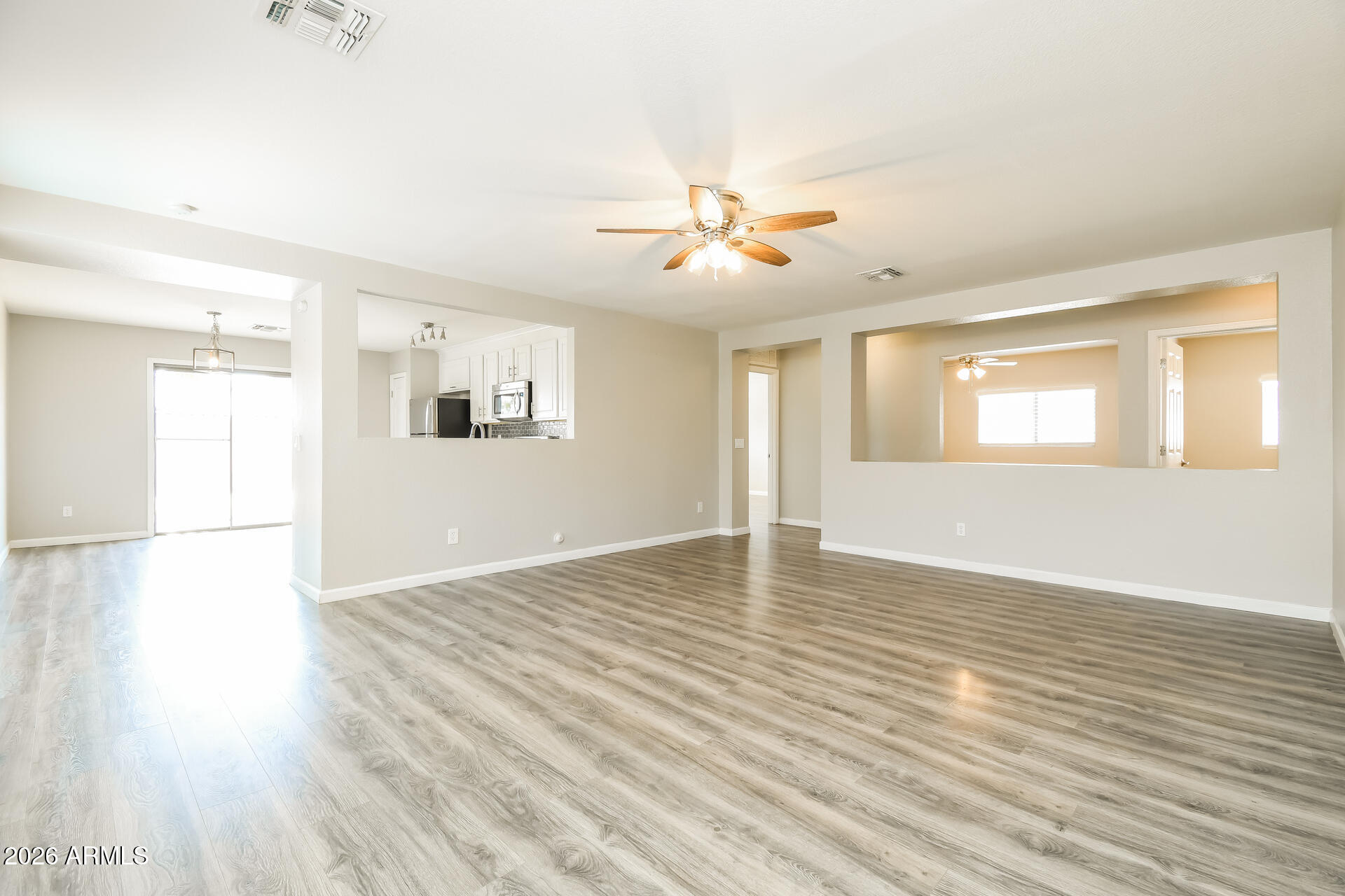 11327 E QUINTANA Avenue