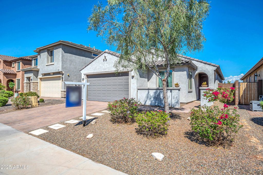 Photo of 19862 W Palo Verde Drive, Litchfield Park, AZ 85340 (MLS # 6923035)
