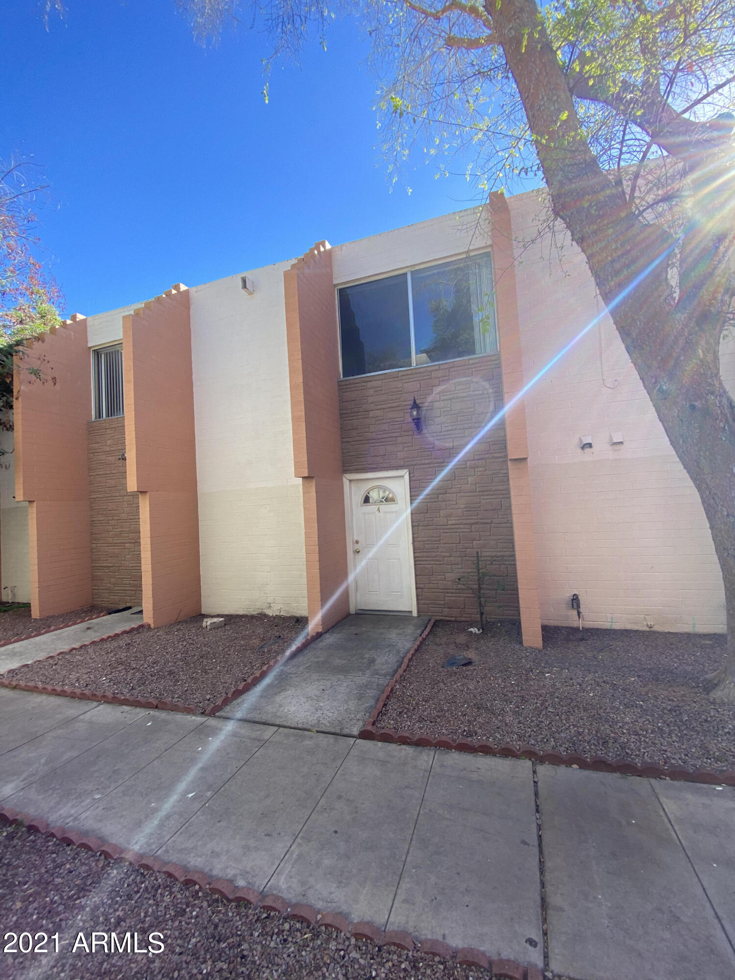 1801 W Tuckey Lane Apt 7
