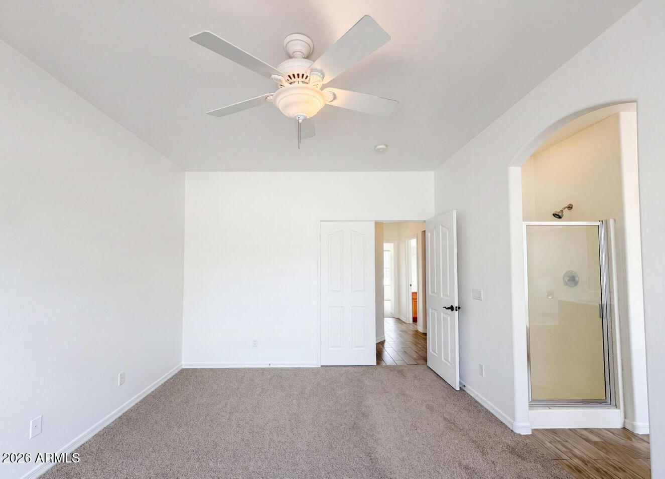 606 W BEAUTIFUL Lane