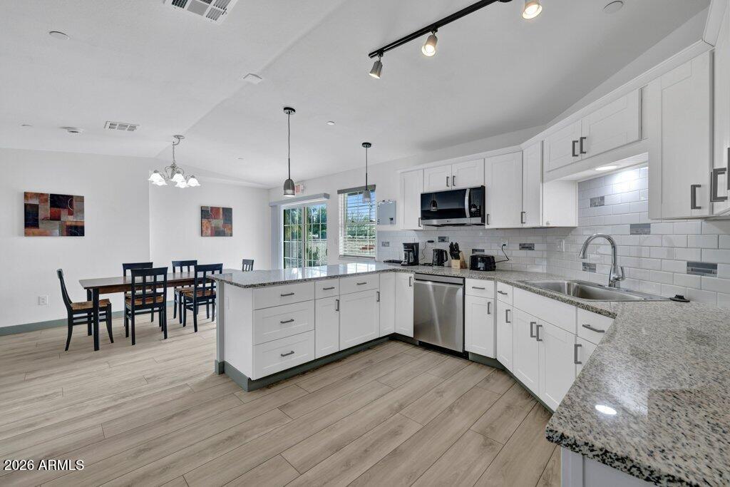 11093 W FRONTIER Drive