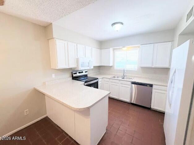 215 N Kachina --