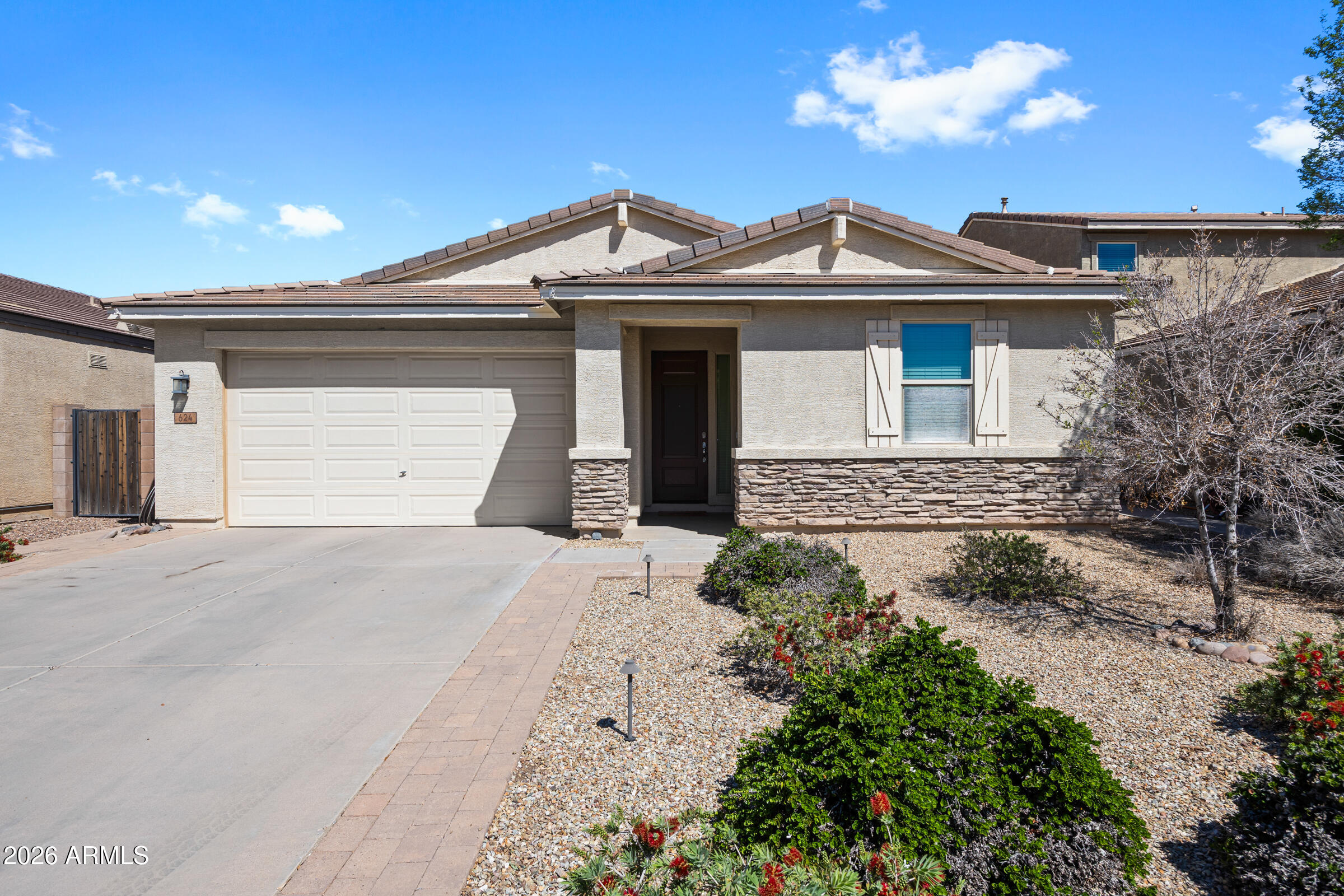 624 W BLUE RIDGE Drive