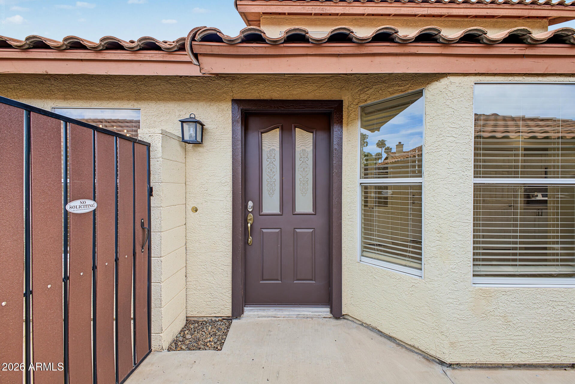 7525 W Kerry Lane