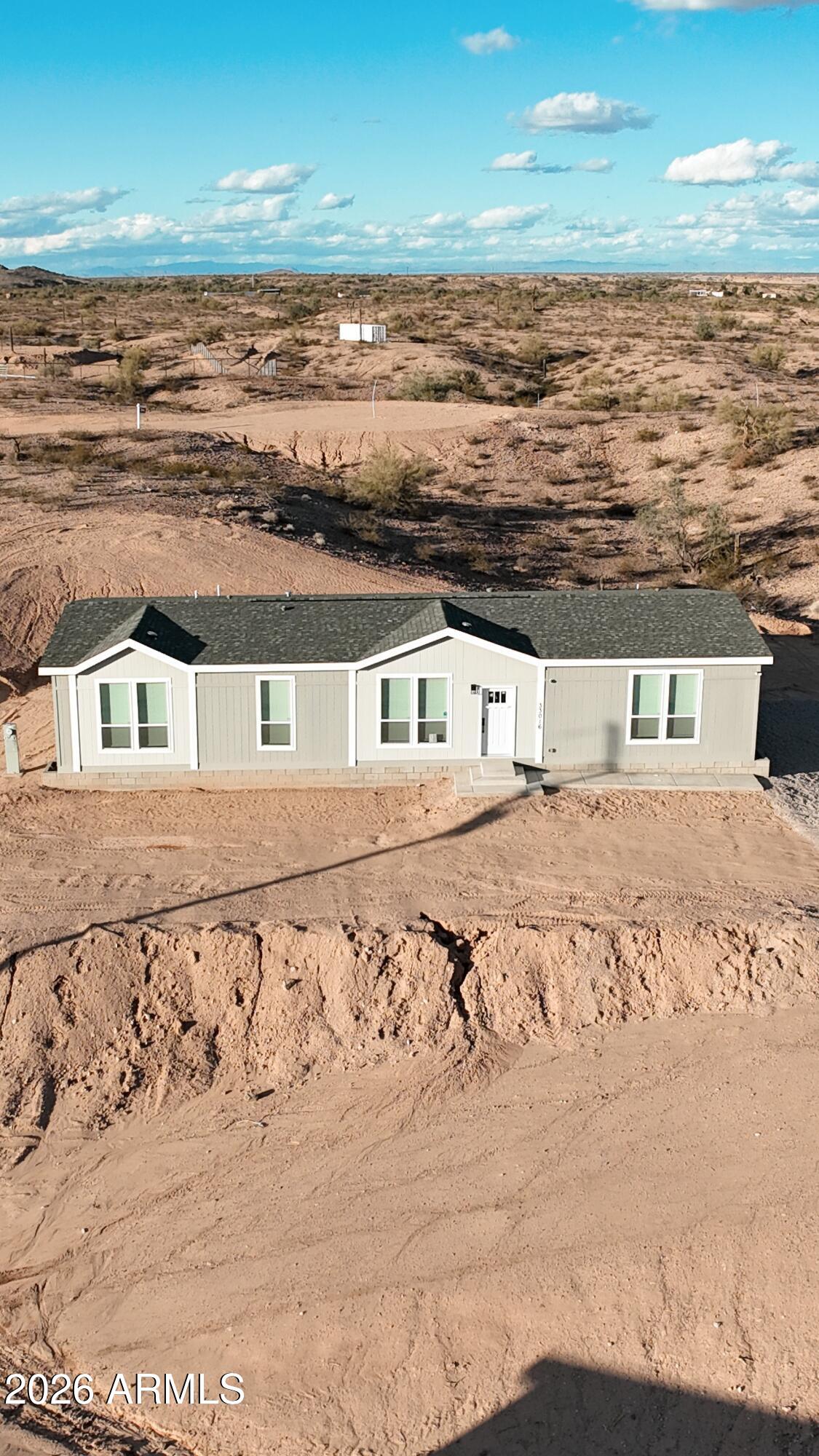 33016 W Cambridge Avenue