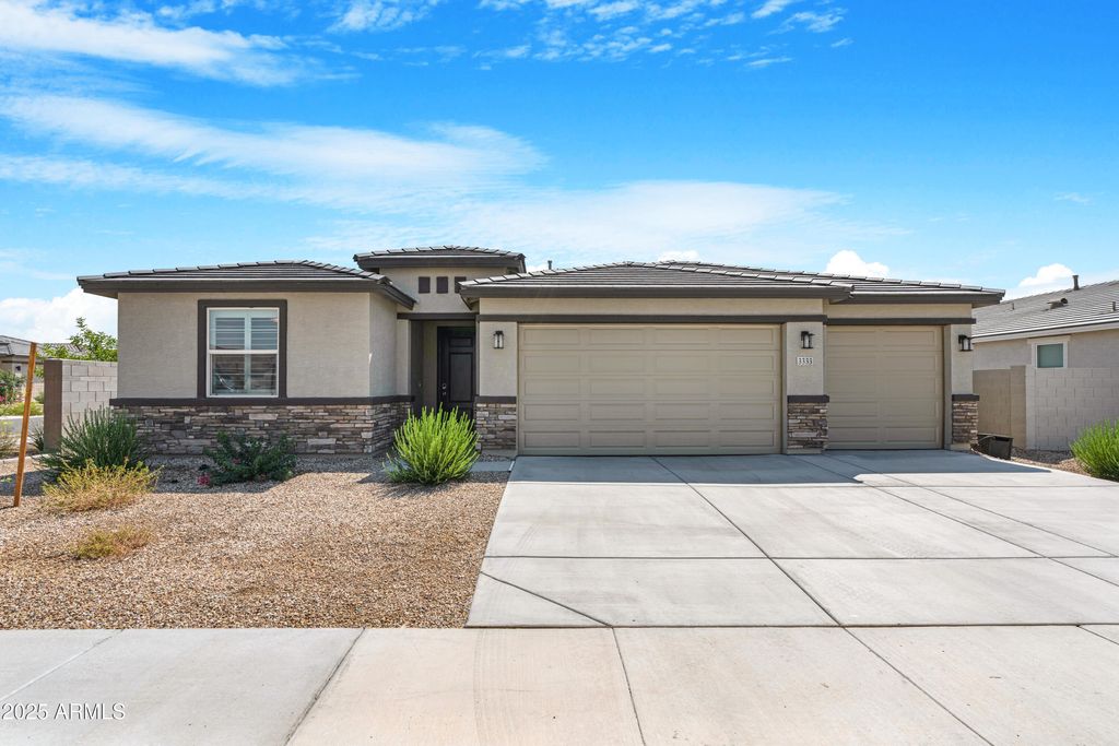 Photo of 3333 S 177th Drive, Goodyear, AZ 85338 (MLS # 6910499)