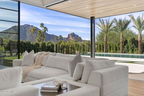 6724 N 62ND Street N Paradise Valley AZ 85253