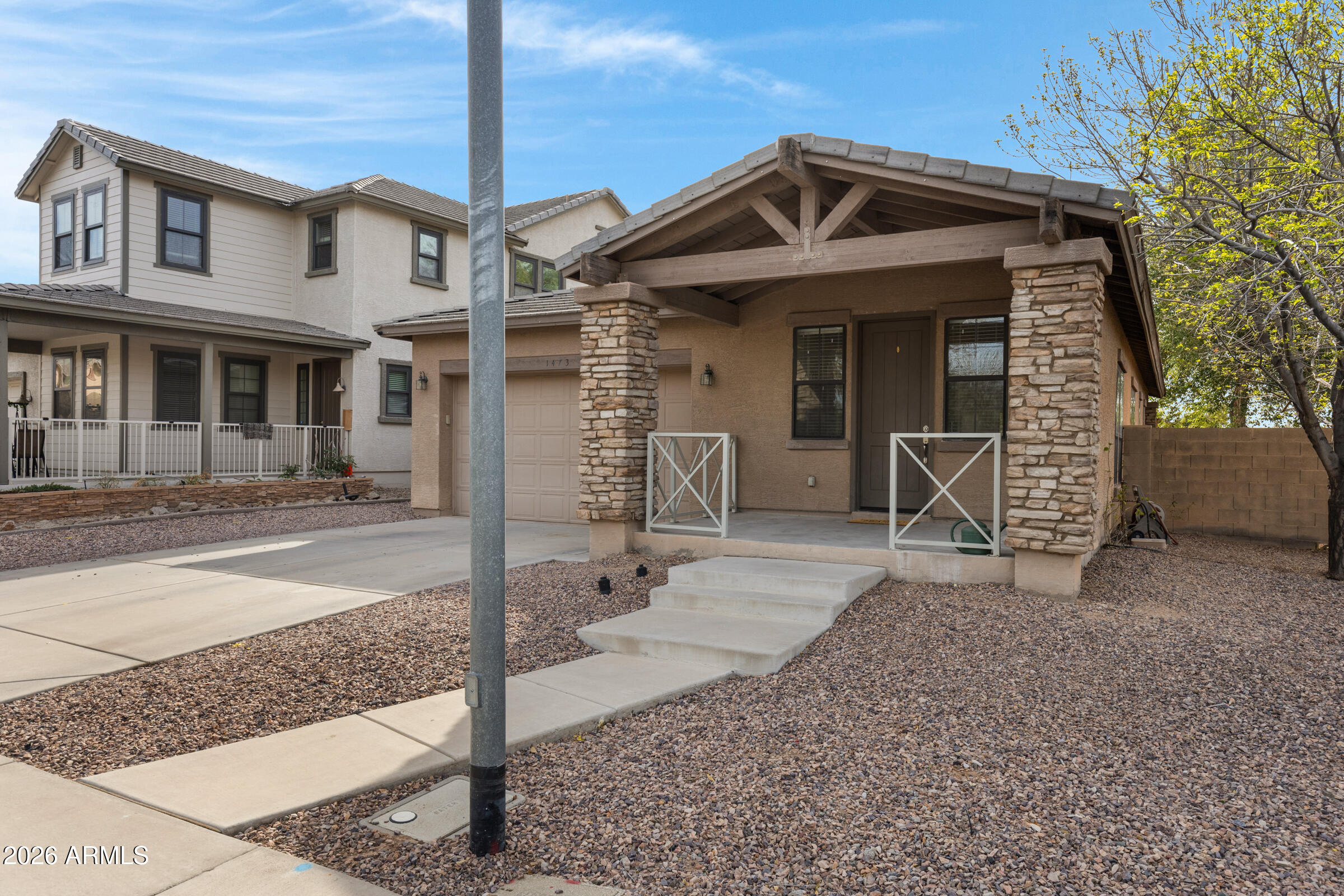 1473 W FLAMINGO Drive