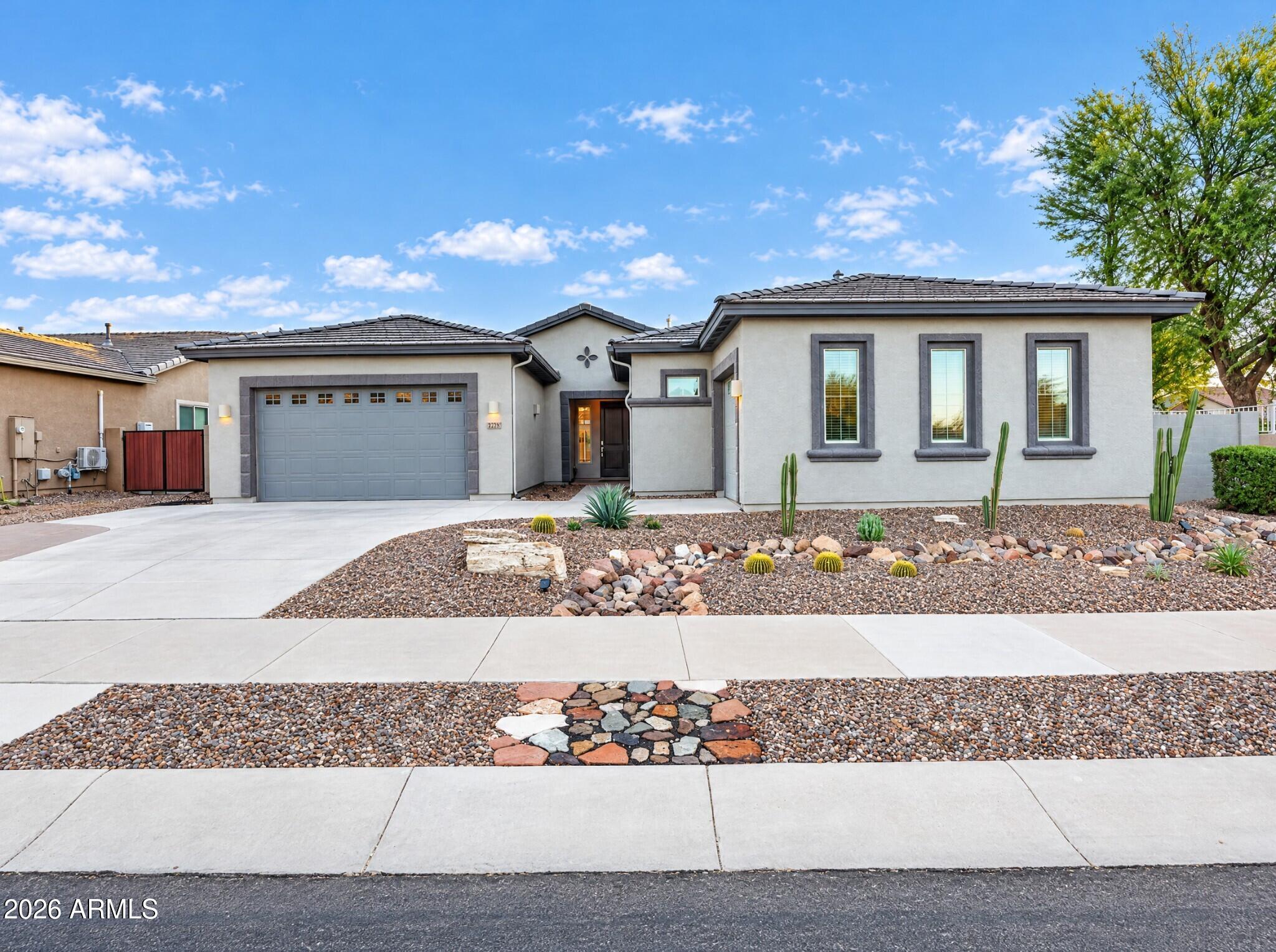 Homes for Sale in Queen Creek Arizona 2 22335 E DUNCAN Street