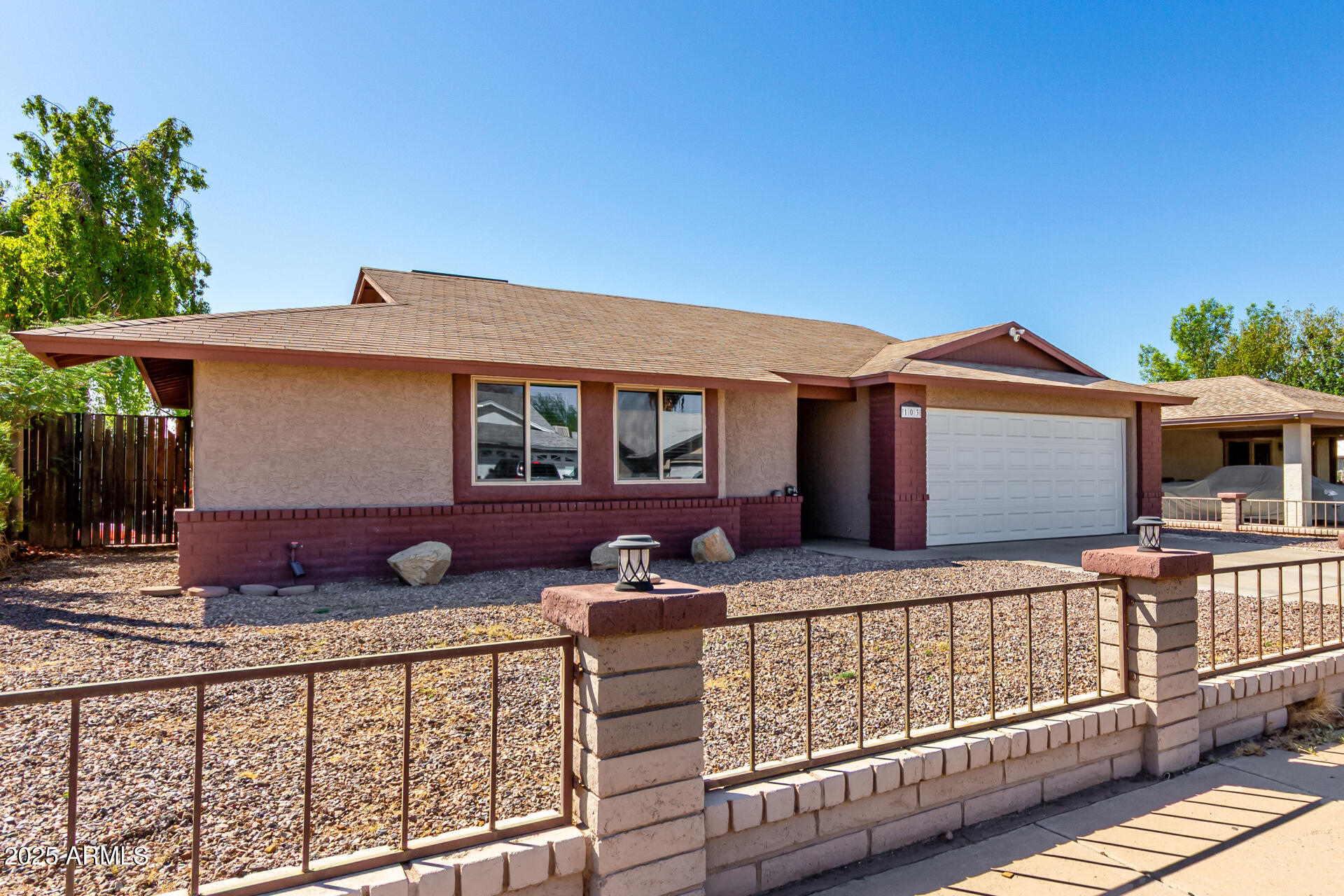 103 E MADISON Street