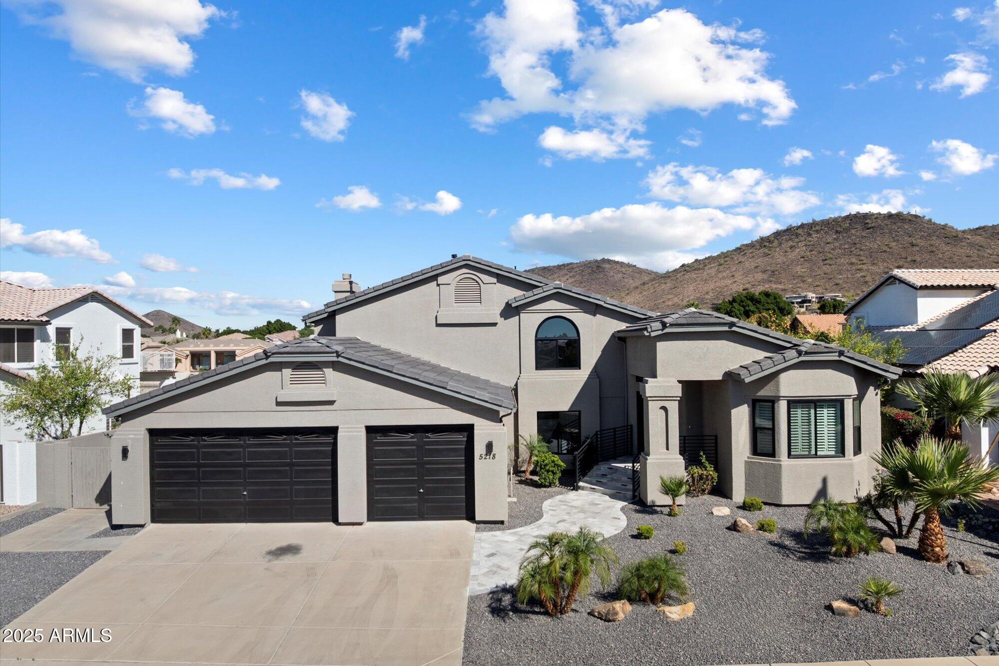 5218 W ROSE GARDEN Lane
