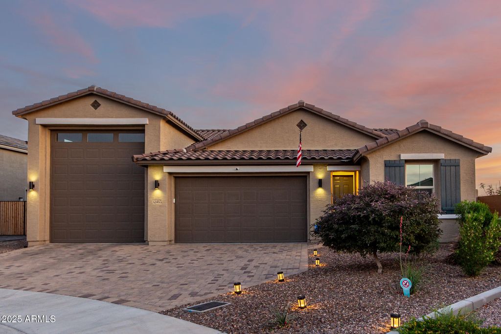 Photo of 12465 W Claremont Street, Litchfield Park, AZ 85340 (MLS # 6903724)