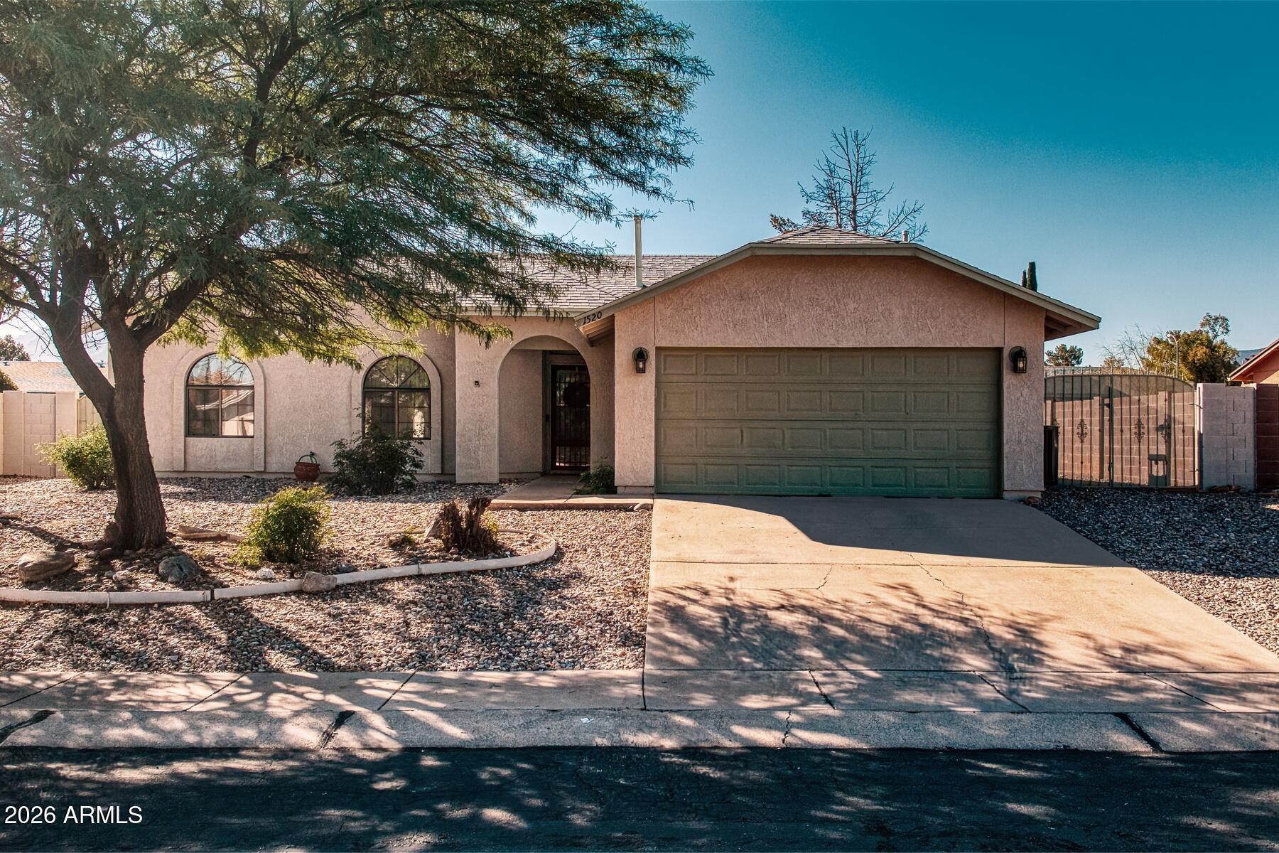 1520 JASMIN Drive