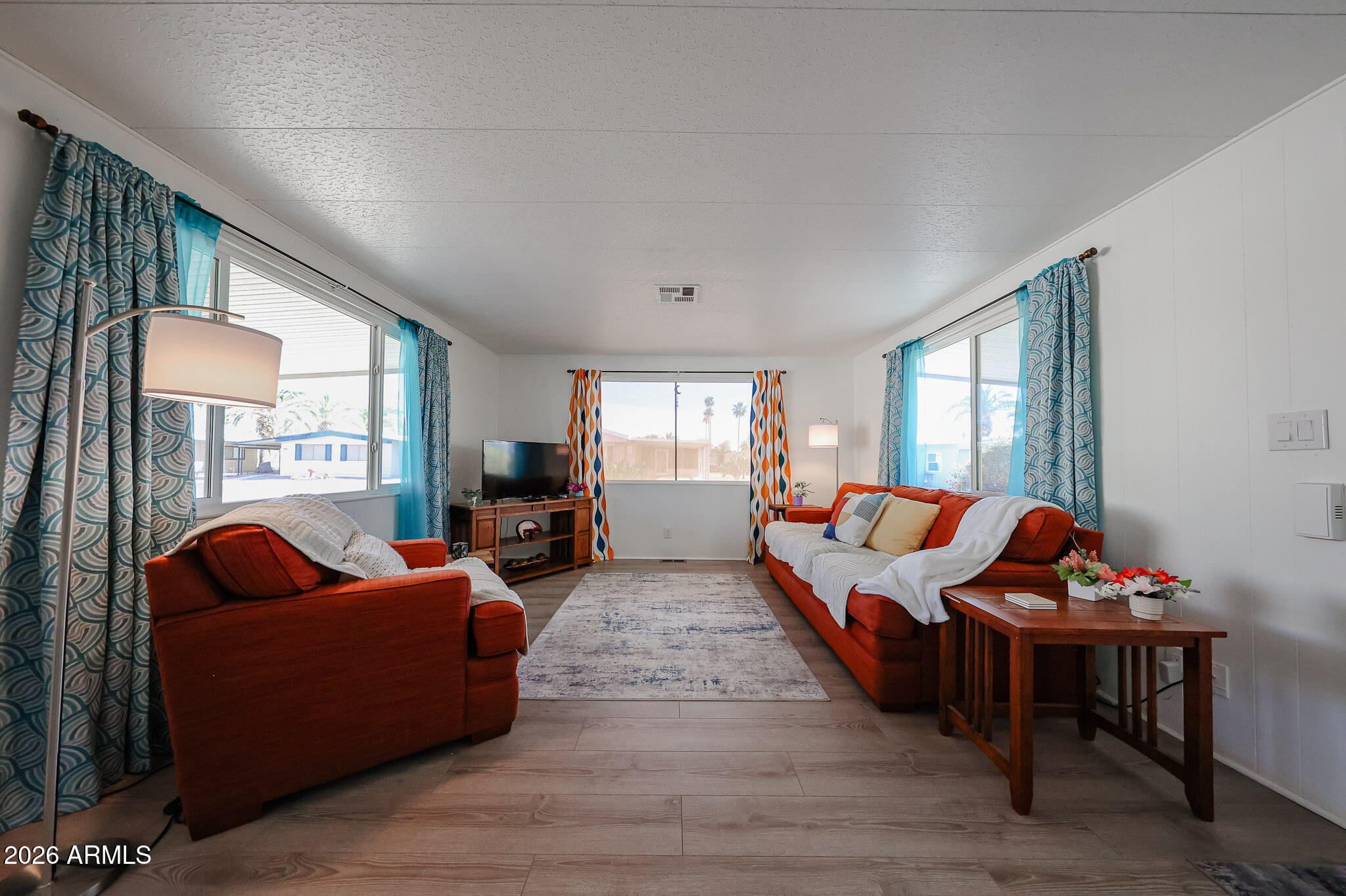 3104 E BROADWAY Road 216