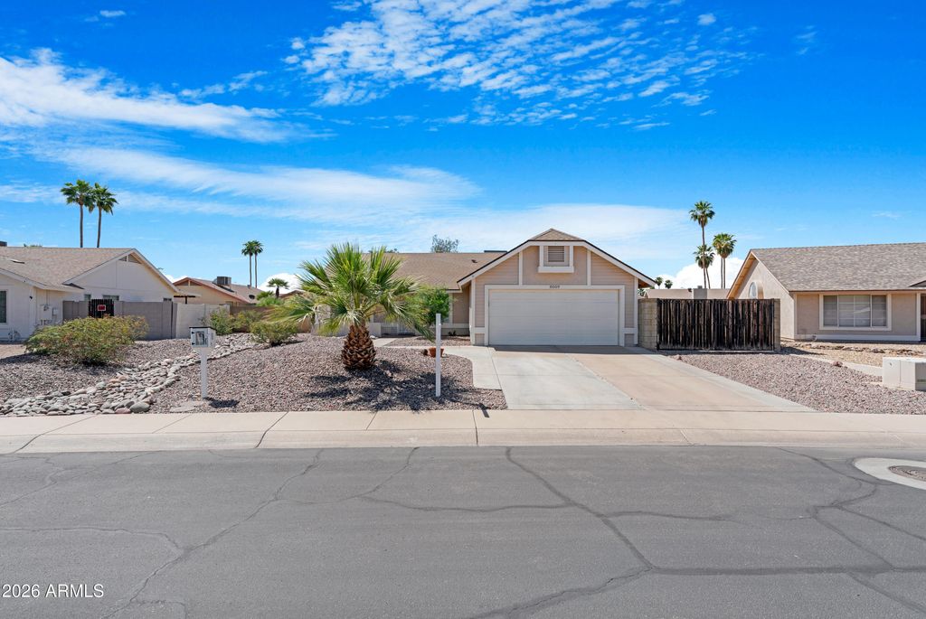 Photo of 8009 W Pershing Avenue, Peoria, AZ 85381 (MLS # 7012751)