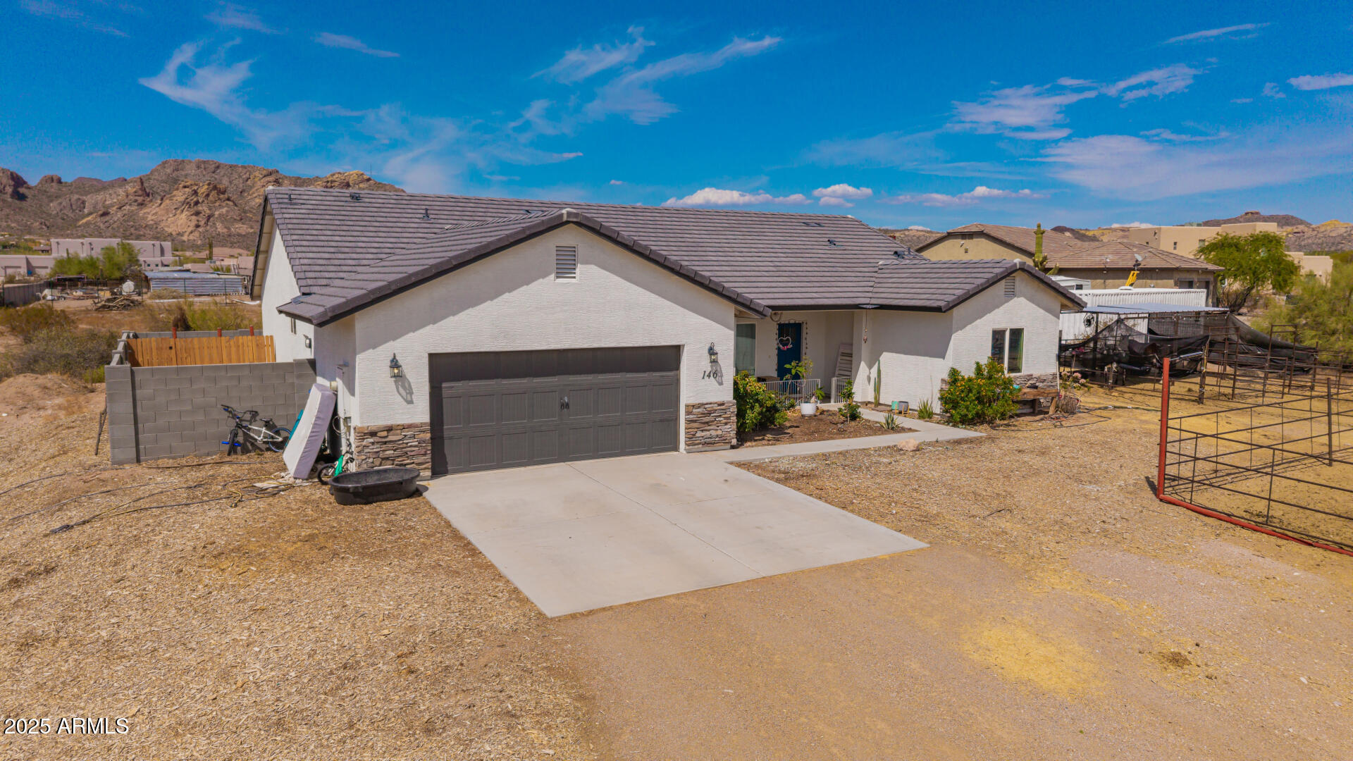 146 E WHITELEY Street